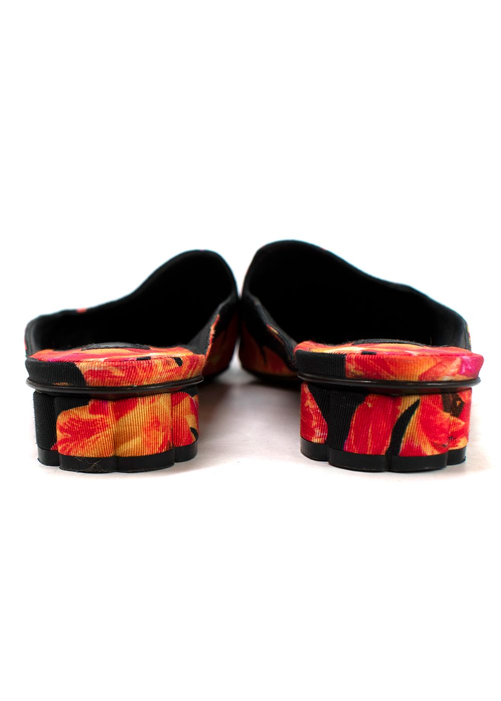 Preowned Salvatore Ferragamo Red and Black Floral Pointed Mules Size 36 black red orange grosgrain/sole-/leather