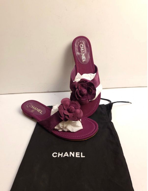 Preowned Chanel Magenta Fabric Camelia Flat Sandals Size 375 Purple cloth