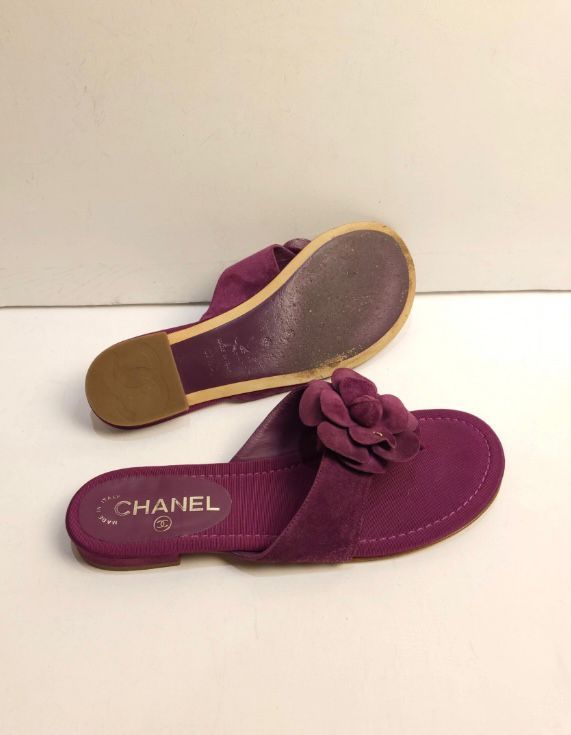 Preowned Chanel Magenta Fabric Camelia Flat Sandals Size 375 Purple cloth