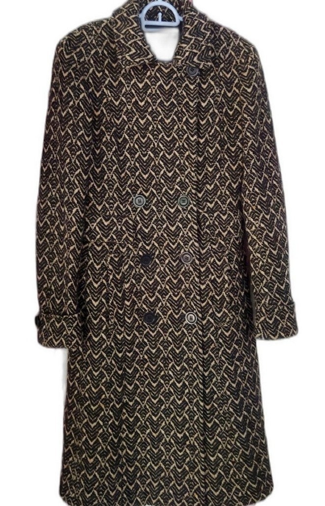 Preowned Weekend MaxMara Black  Beige Jacquard Coat Tan/Brown wool