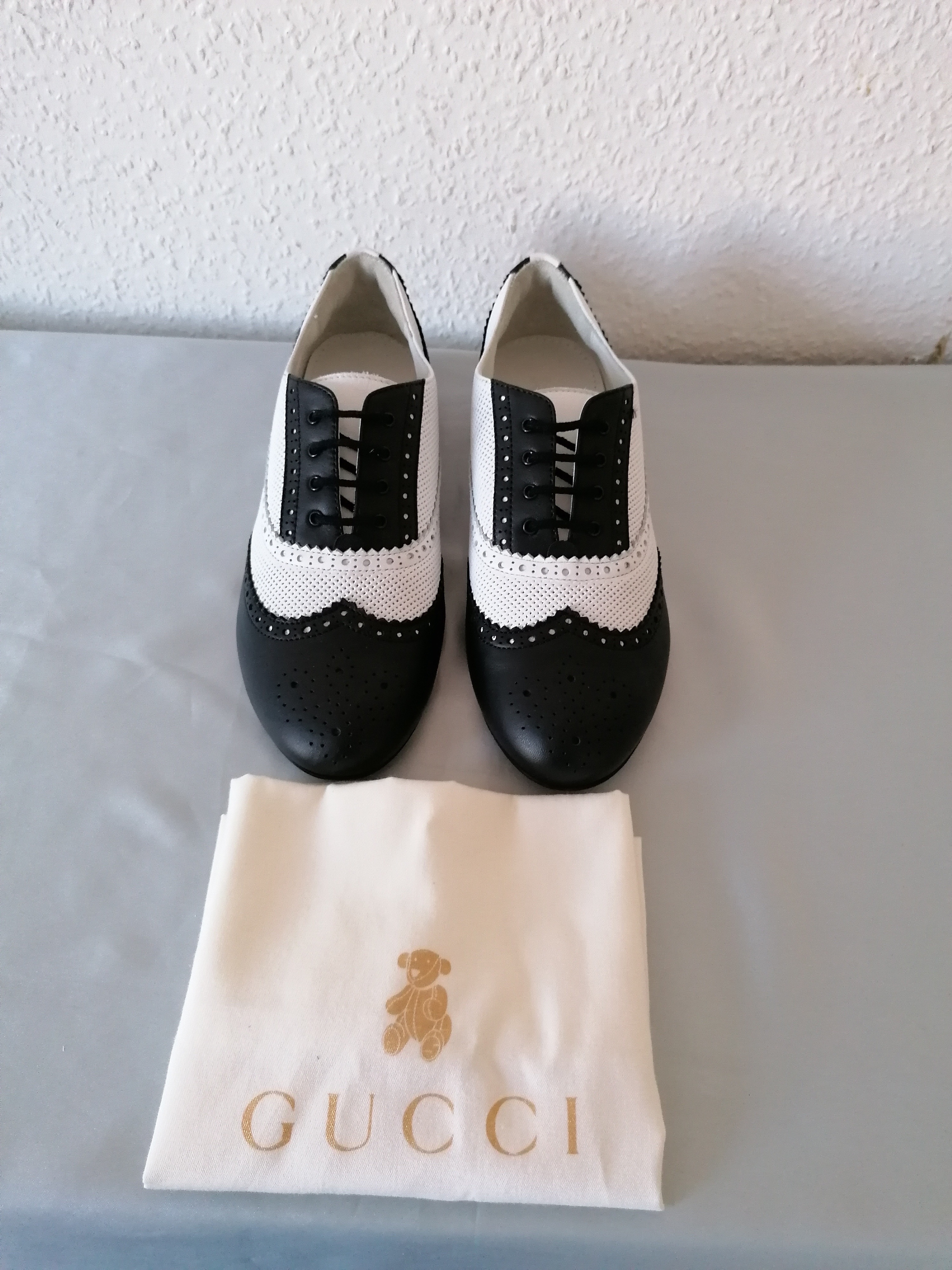 Boys Gucci Black  White Leather Oxford Brogue Shoes Size 6 Years + Black and white