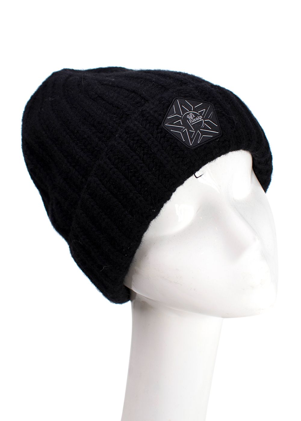 Preowned Fusalp x Zenith Black Ribbed Wool Beanie and Scarf Set