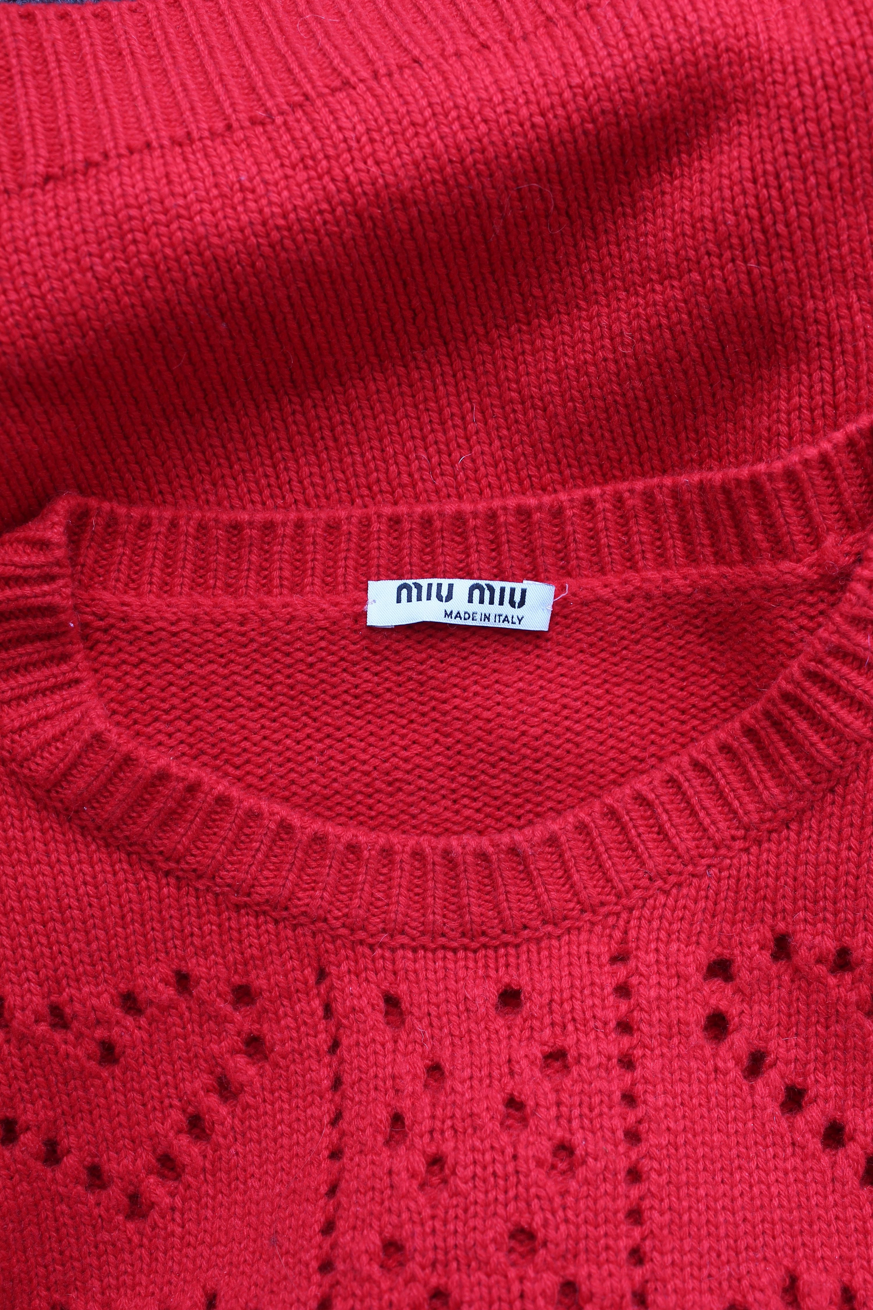 Preowned Miu Miu Red Pointelle Knit Cashmere Jumper Size S