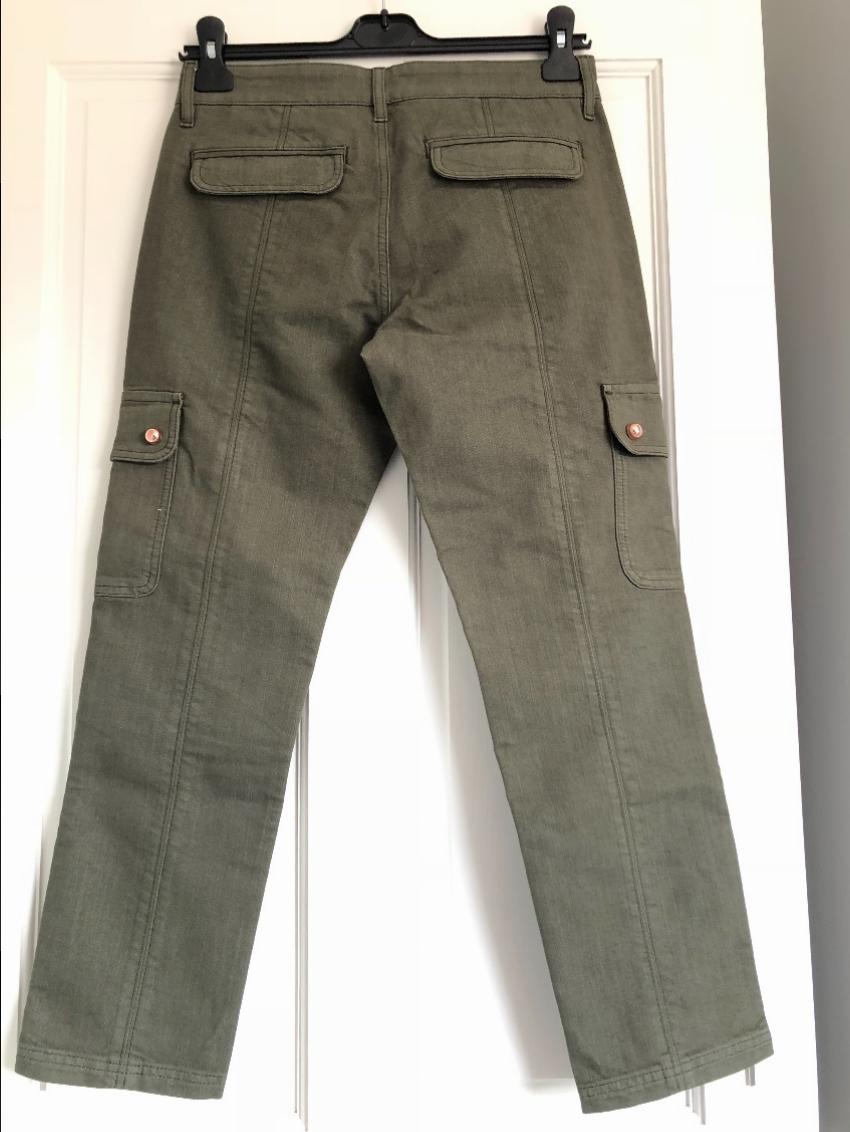 Escada Cropped Khaki Jeans Size S Green cotton