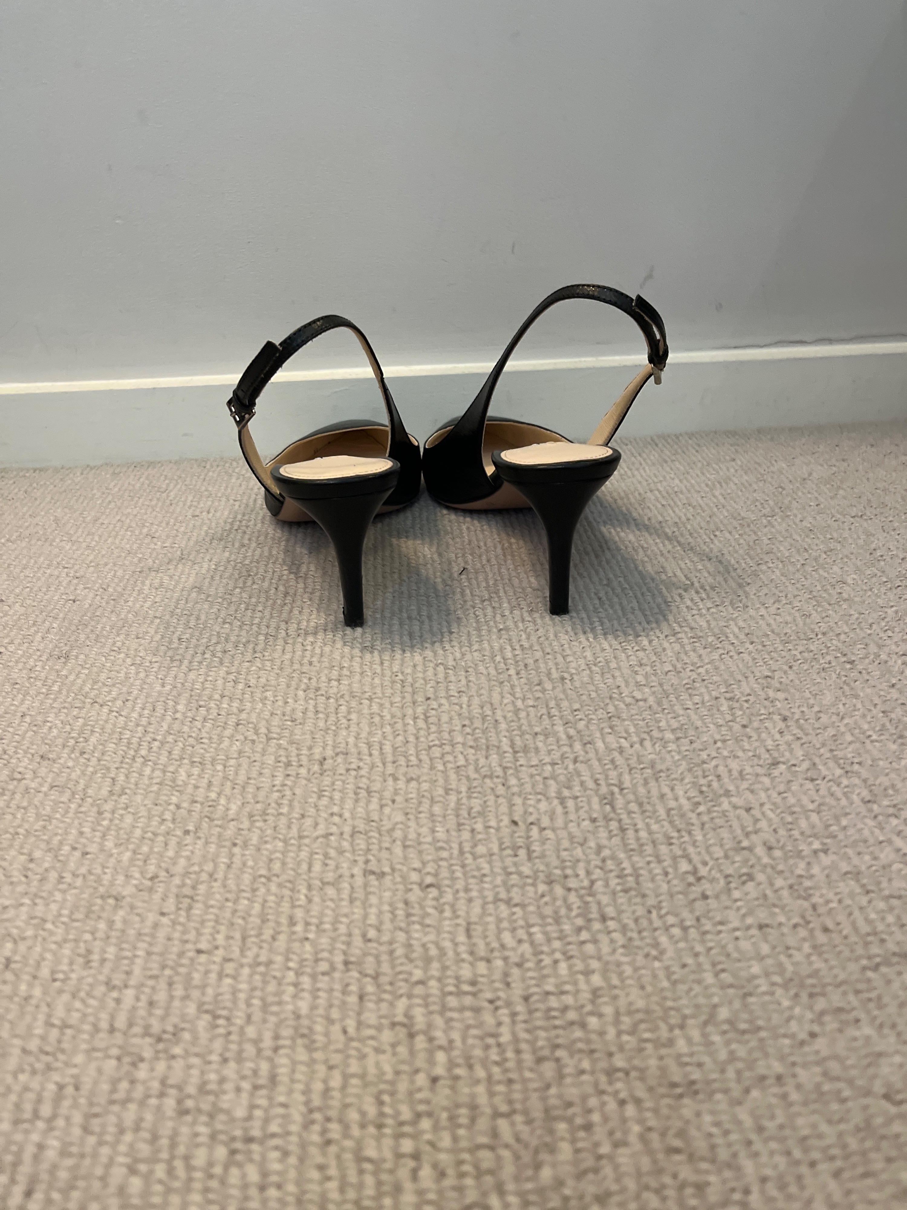 Preowned Prada Black Leather Slingback Sandals Size 375