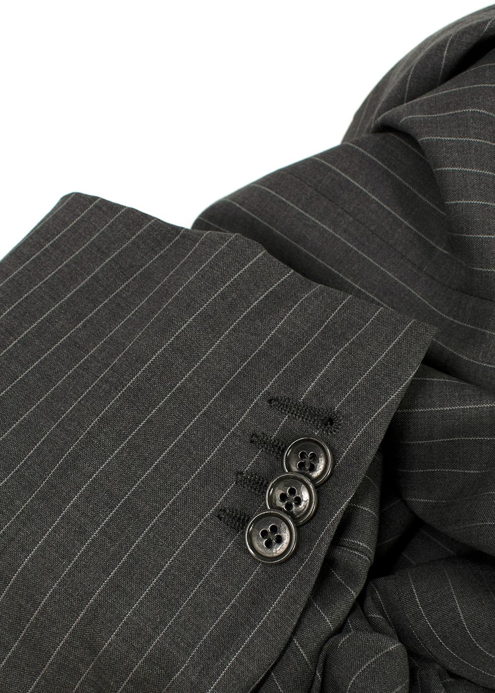 Men's Preowned Ermenegildo Zegna Grey PinStripe Single Breasted Blazer and Trouser Suit Size S wool