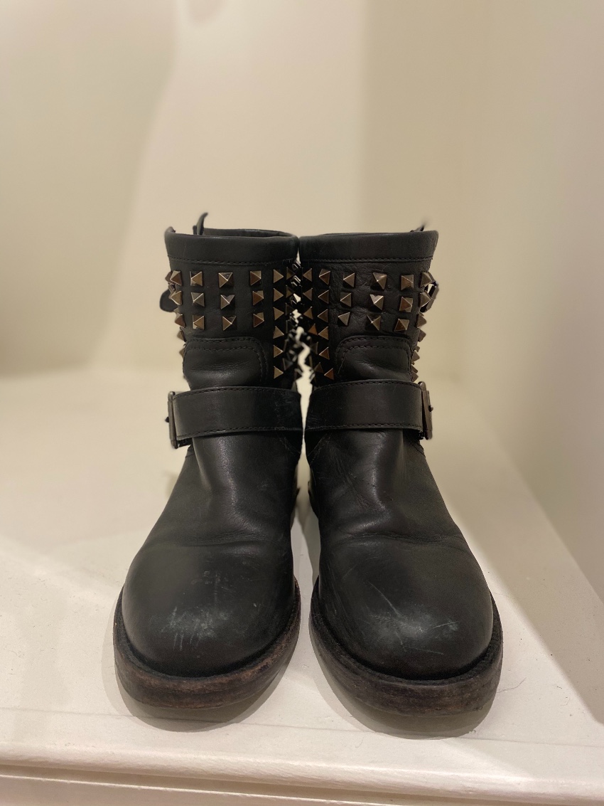 Preowned Valentino Black Leather Rockstud Biker Boot Size 37