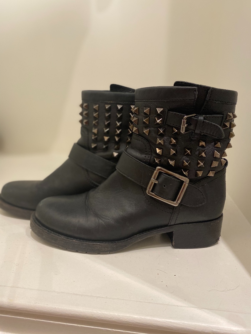 Preowned Valentino Black Leather Rockstud Biker Boot Size 37