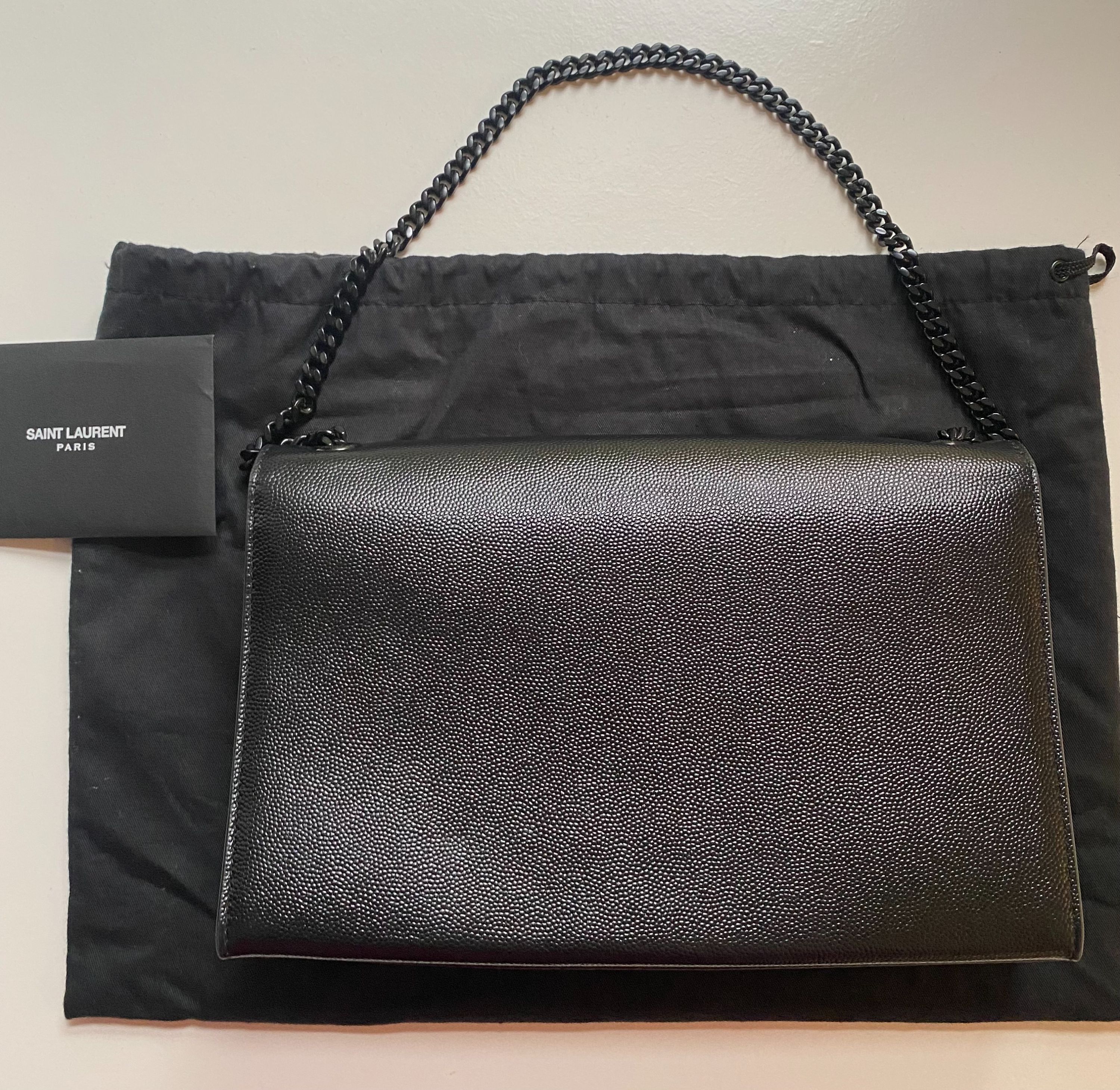 Preowned Saint Laurent Grain De Poudre Medium Kate Bag Black with black metal work leather