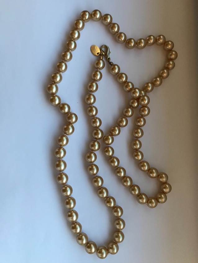 Anne Klein Vintage Lemon Yellow Faux Pearl Necklace Gold metal