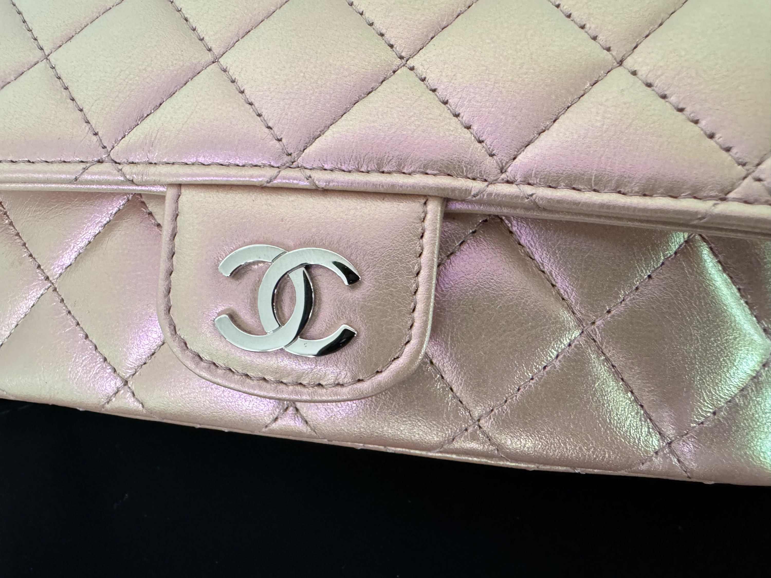 Preowned Chanel Pink Iridescent Mini Flap leather