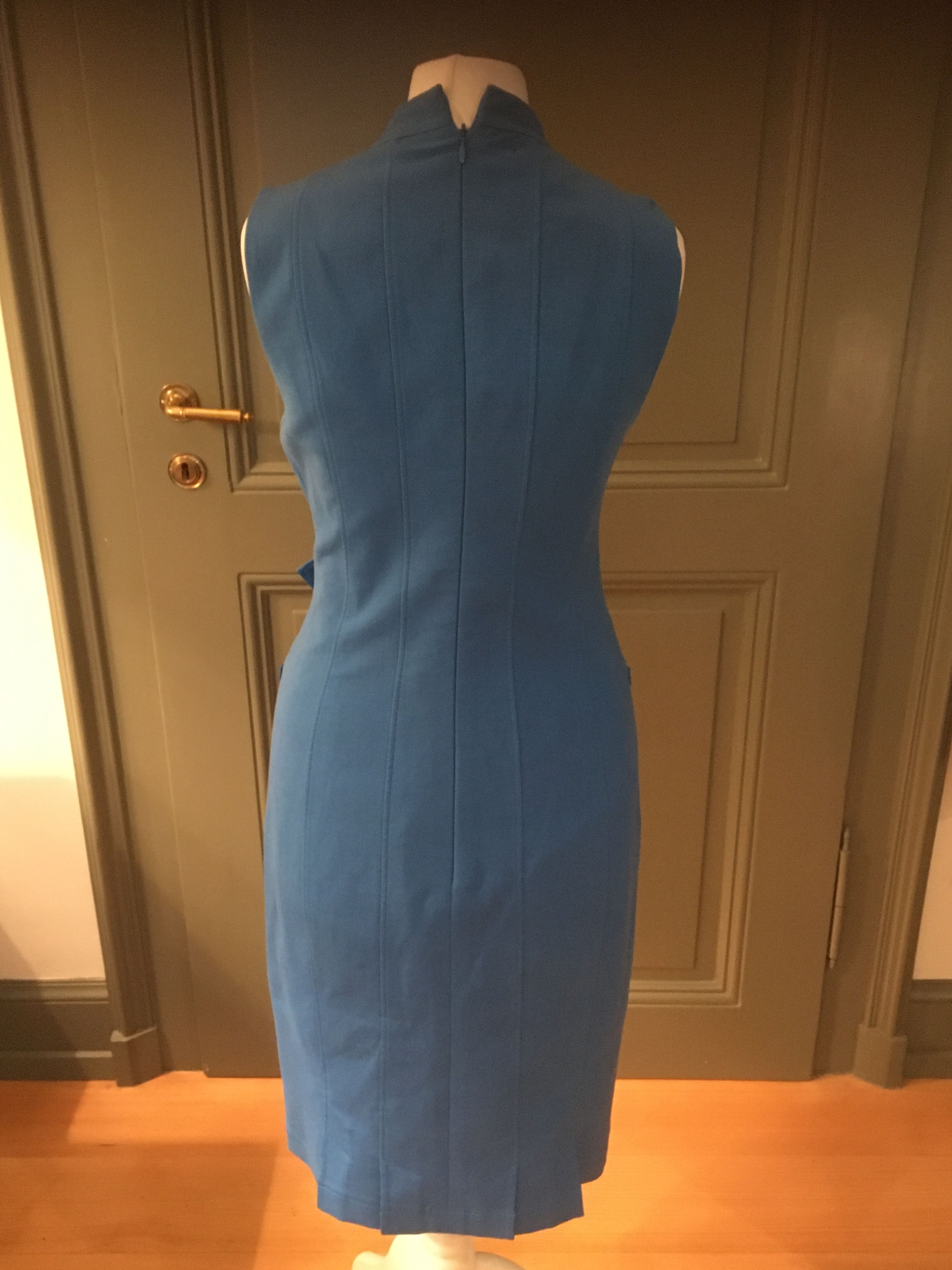 Preowned Akris Blue crepe wrap front dress Size XXS bright blue mixed