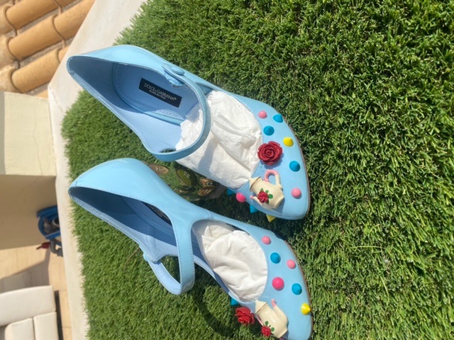 Preowned Dolce  Gabbana Blue leather teapot embellished block heeled pumps Size 385 Baby Blue