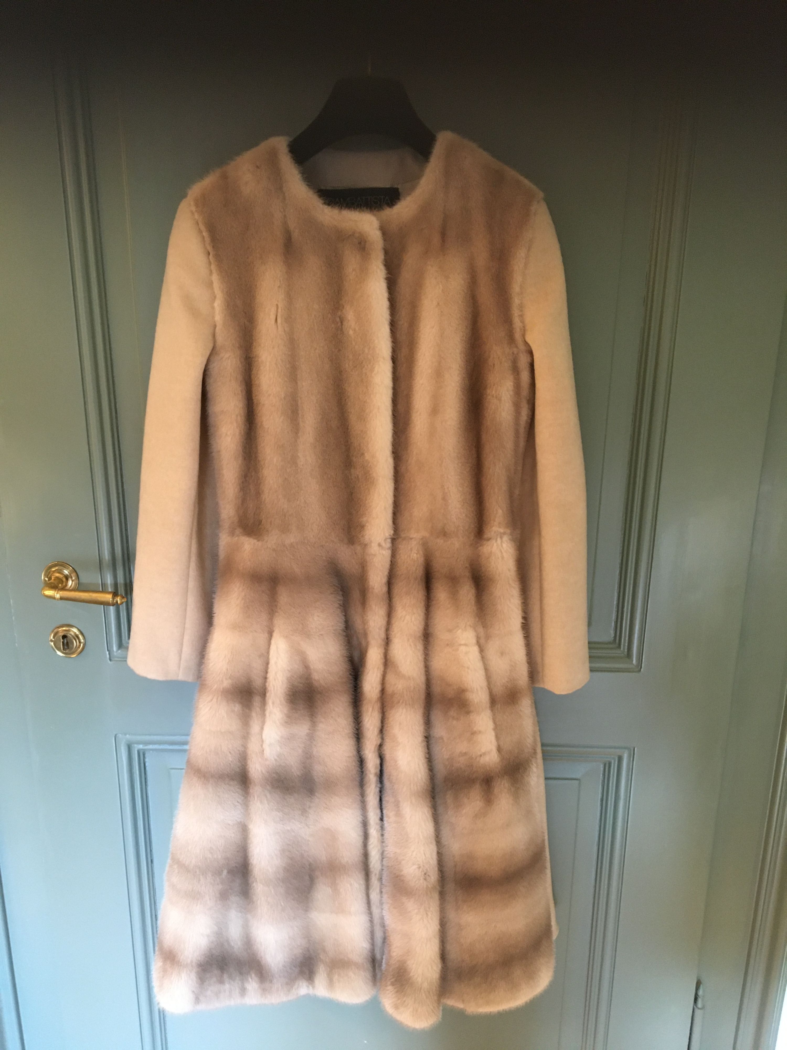 Preowned Giambattista Valli Mink Fur A-Line Coat Size S beige