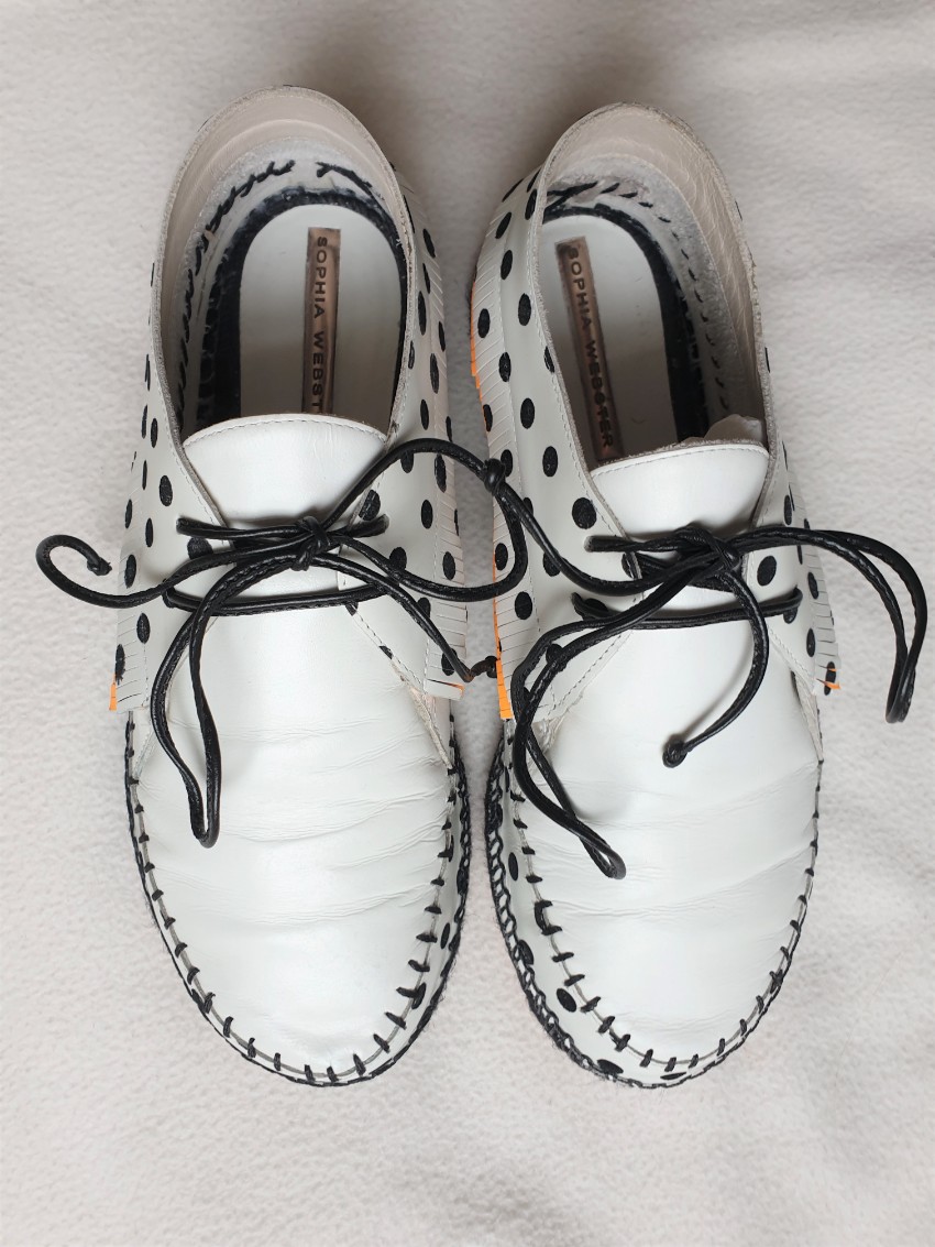 Preowned Sophia Webster white polka dot lace-up moccasins Size 375 Floral / Patterned leather