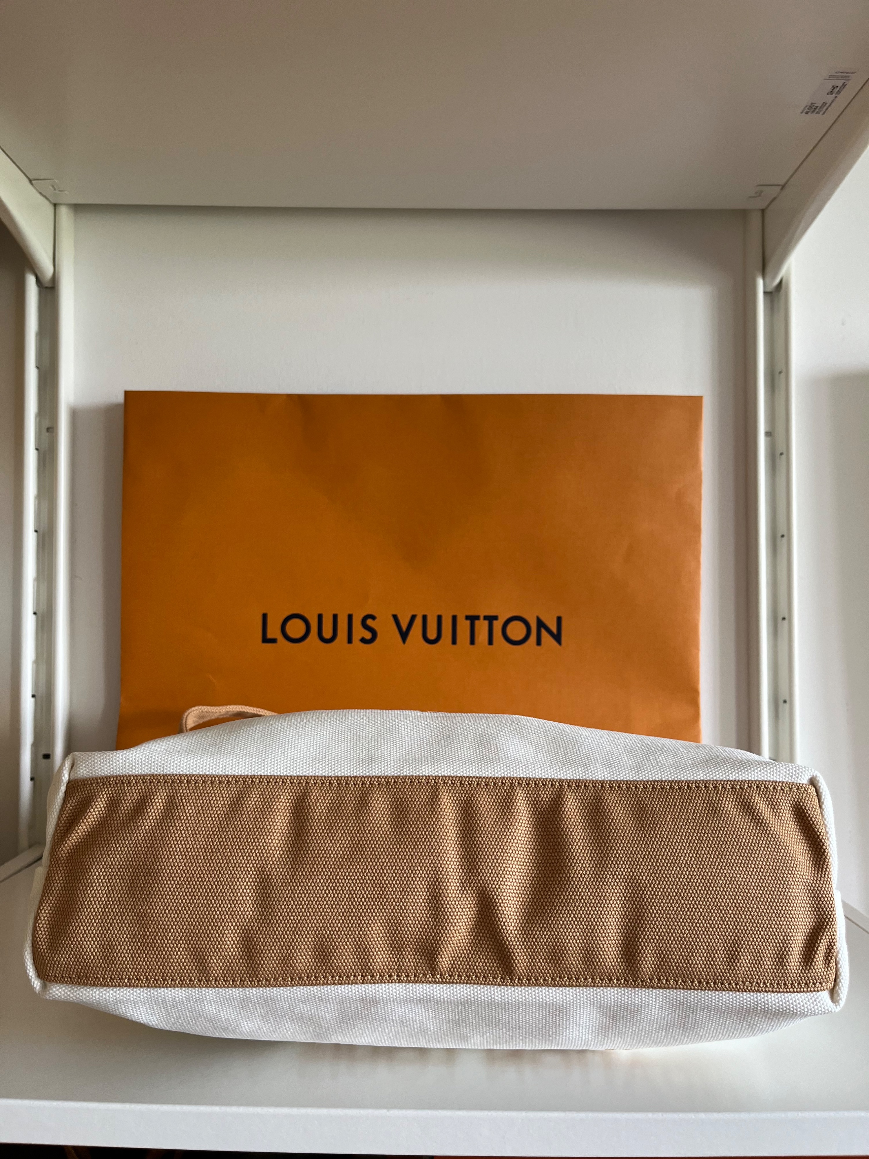 Louis Vuitton Charity Foundation tote bag White cloth