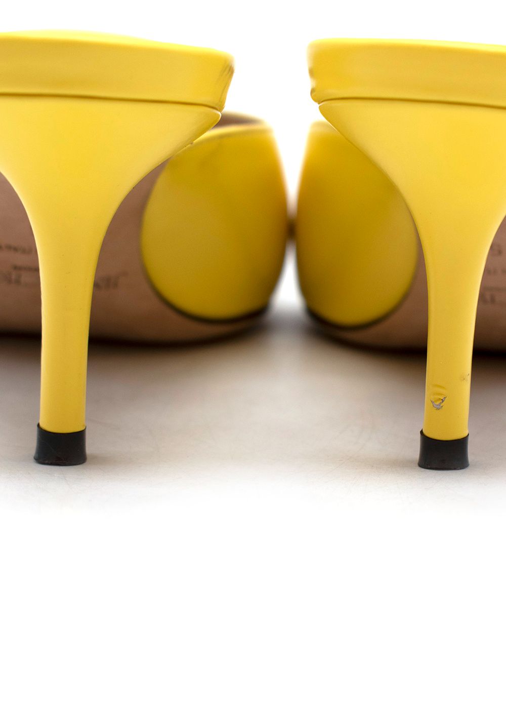 Preowned Jimmy Choo Rav 65 Yellow Leather Mules Size 35