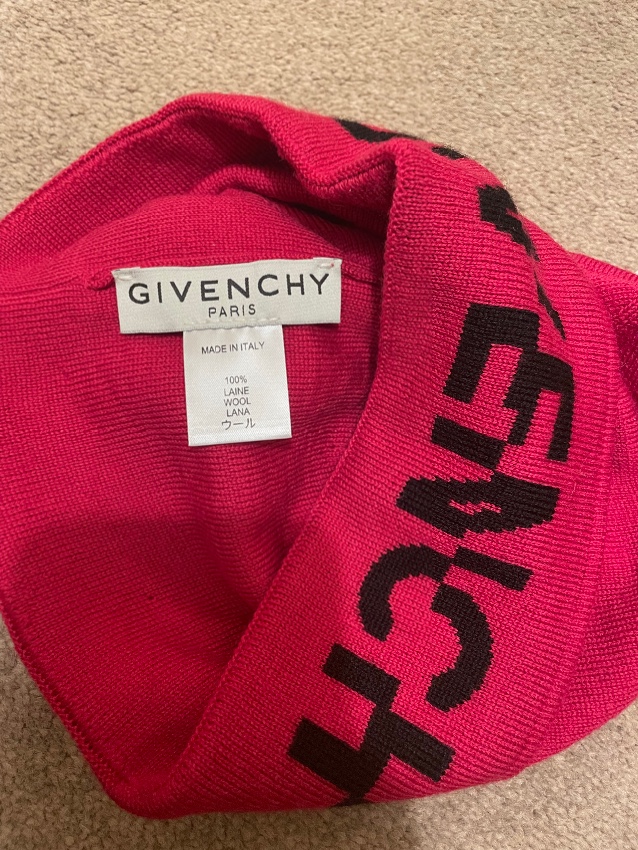 Givenchy Pink Logo Intarsia Beanie wool