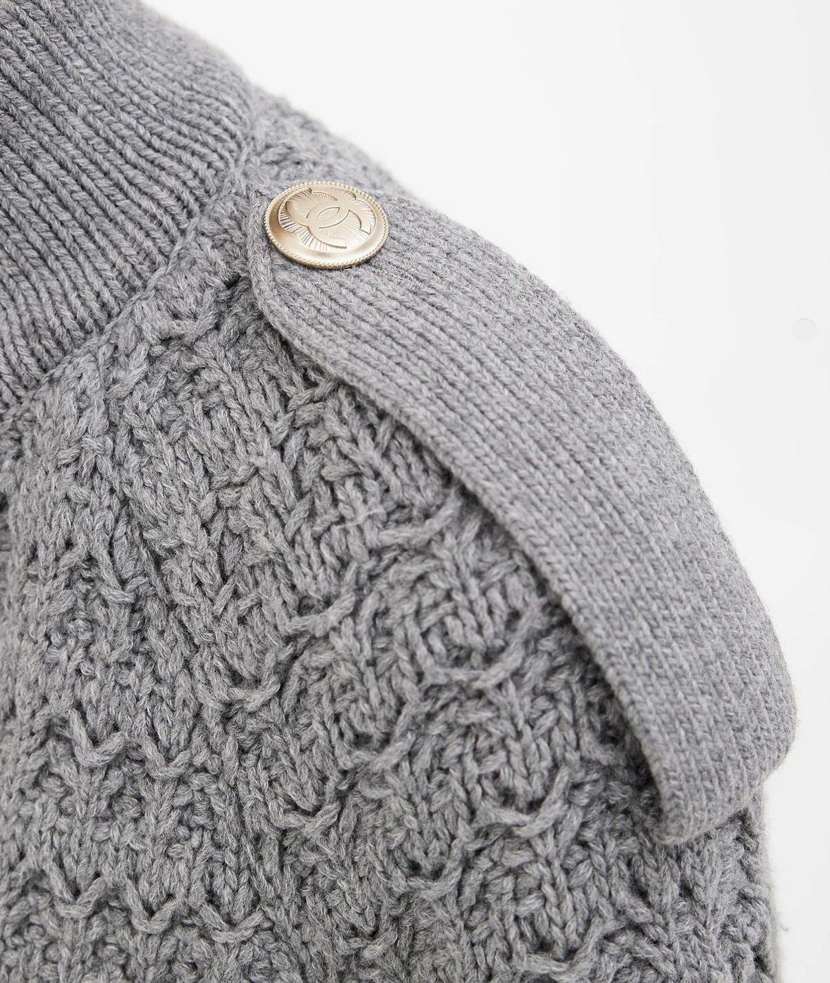 Chanel Grey Oversized Chunky Knit Cardigan Size M wool/cashmere