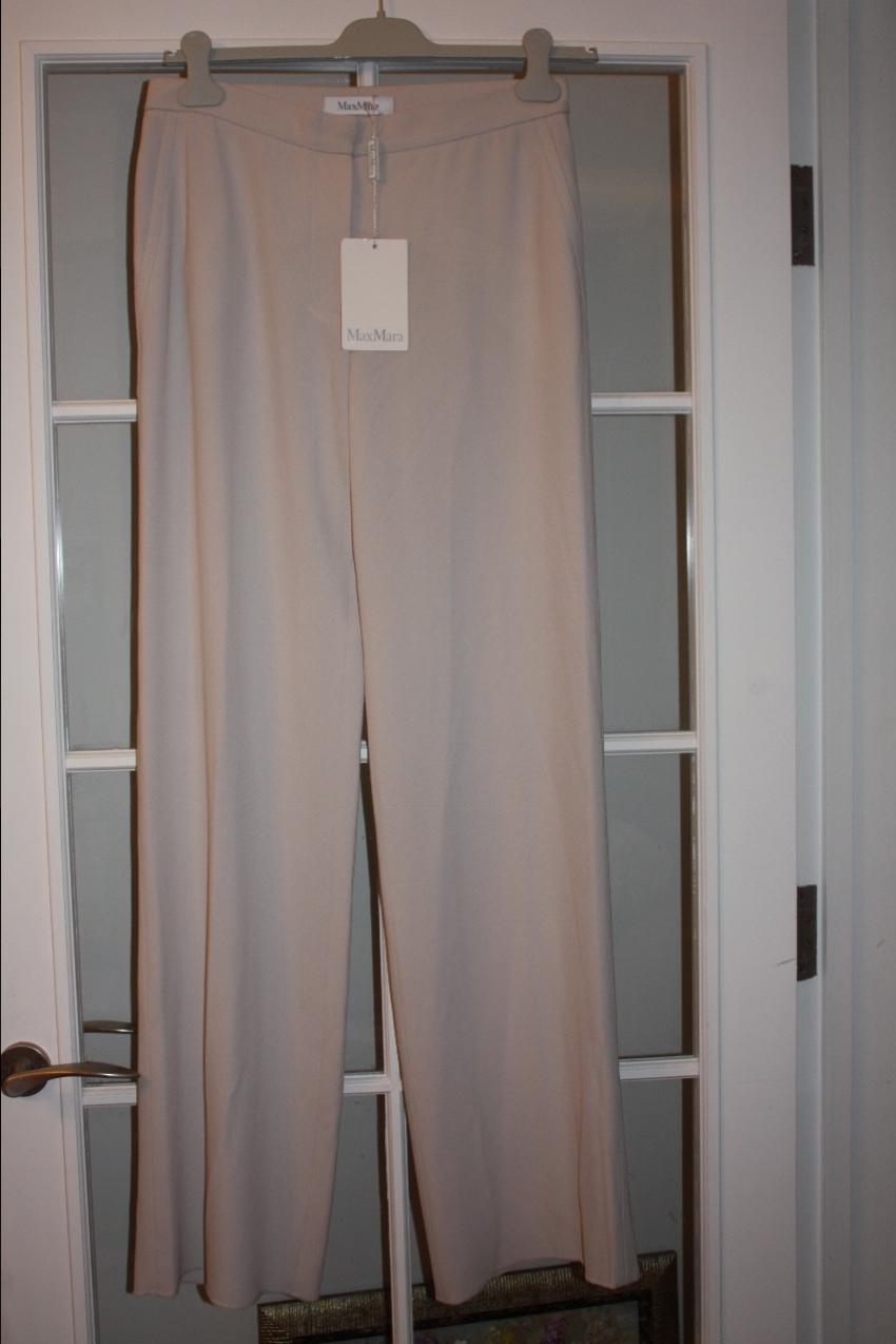 Max Mara Straight Cut Beige Trousers Size M Beige/Nude triacetate/elastan