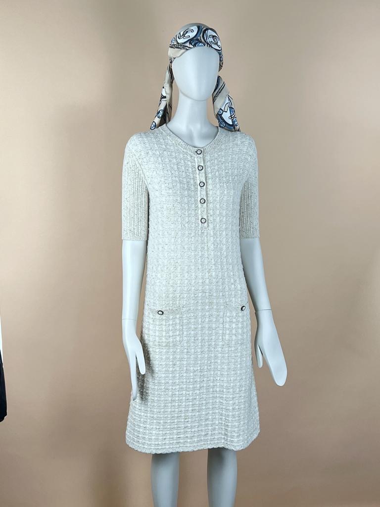 Chanel Paris/Cosmopolite Beige Knitted Dress Size S ecru, nude knitwear