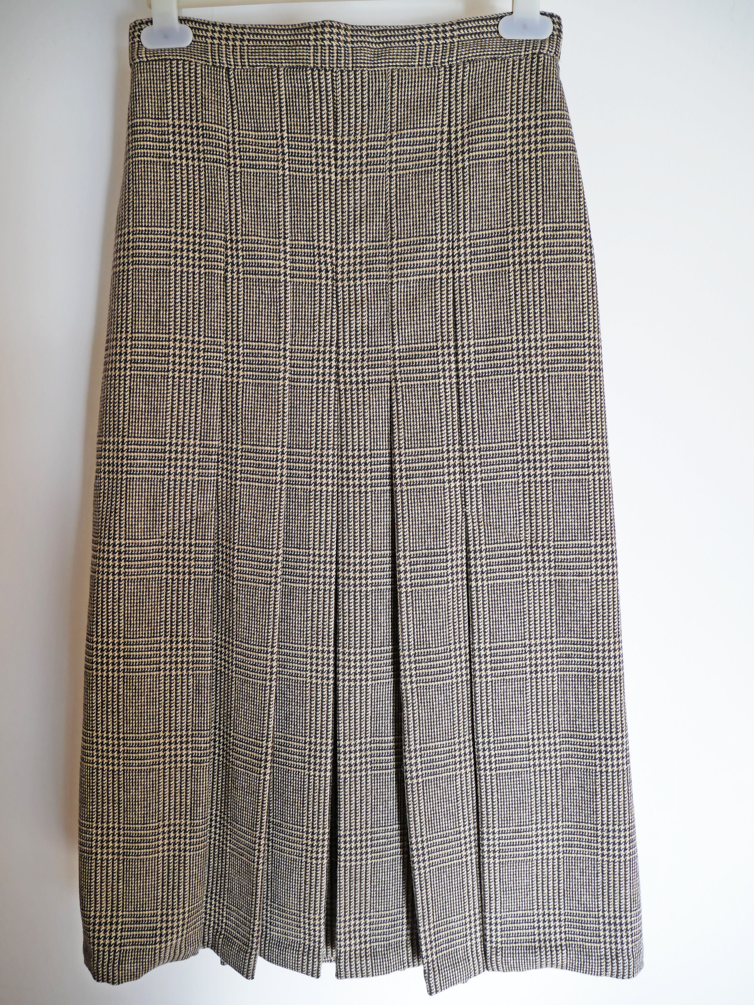 Giuliva Heritage Verena pleated mid-length skirt Size S Prince of wales check wool