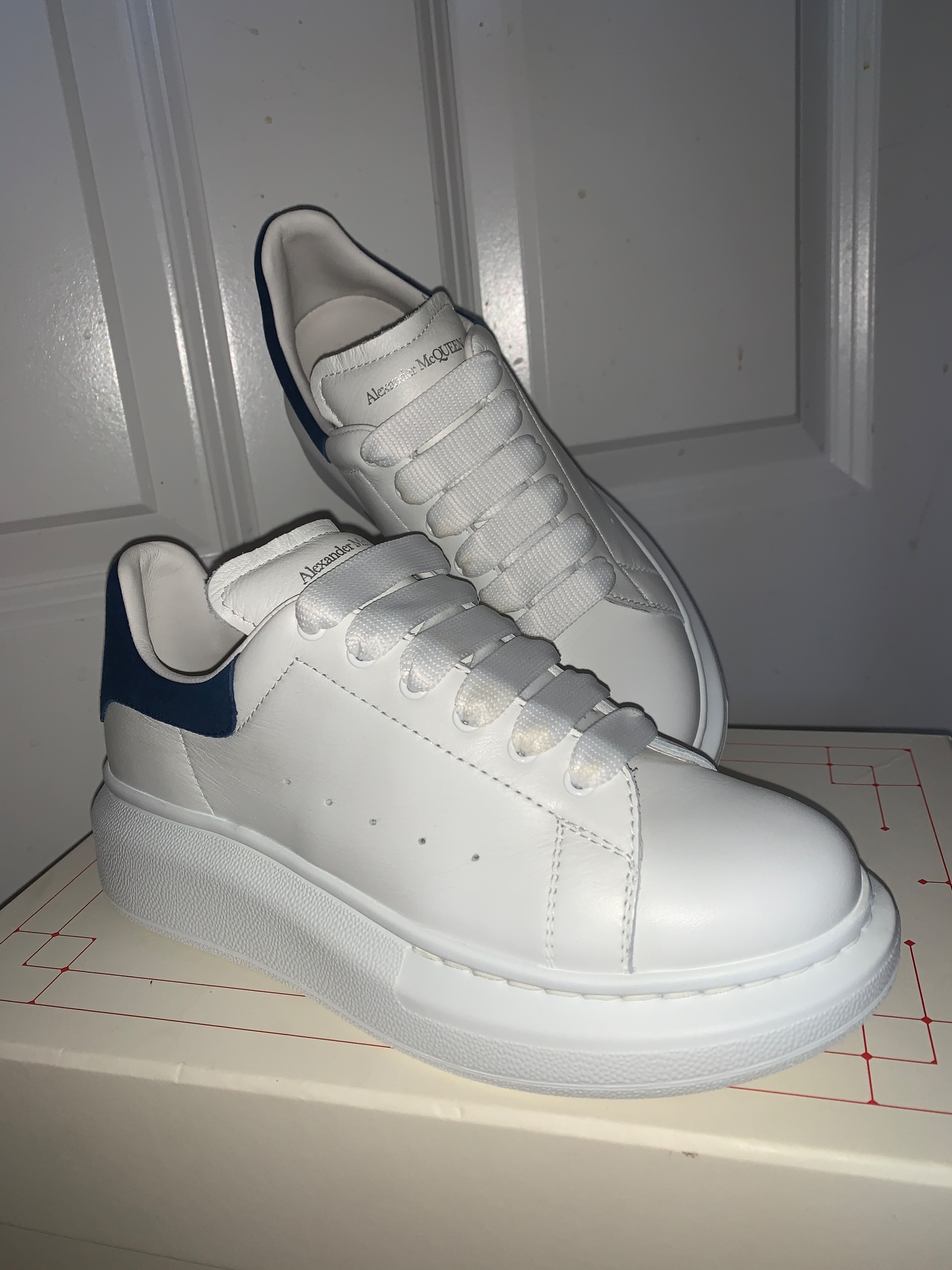 Boys Alexander McQueen Kids 33 White/Paris Blue Molly Sneakers Size 6 Years + White  Blue leather