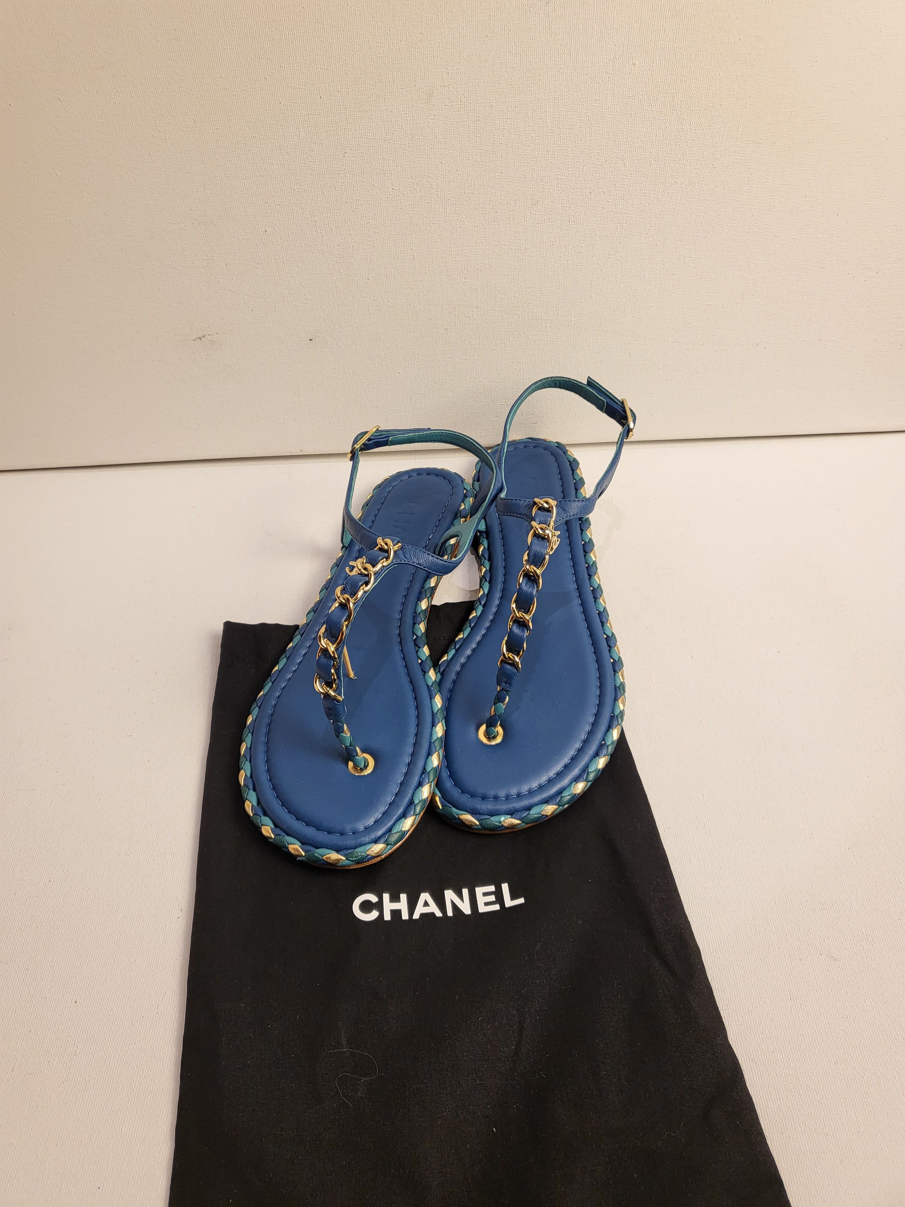 Preowned Chanel Blue Braided Trim Chain Sandals Size 38 Navy leather