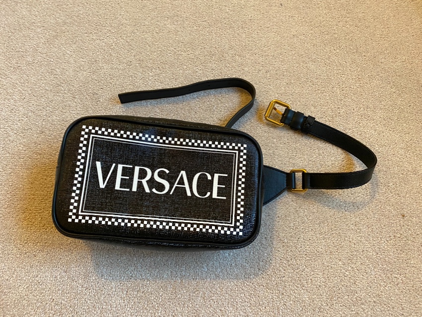 Preowned Versace black classic logo cross body bag leather