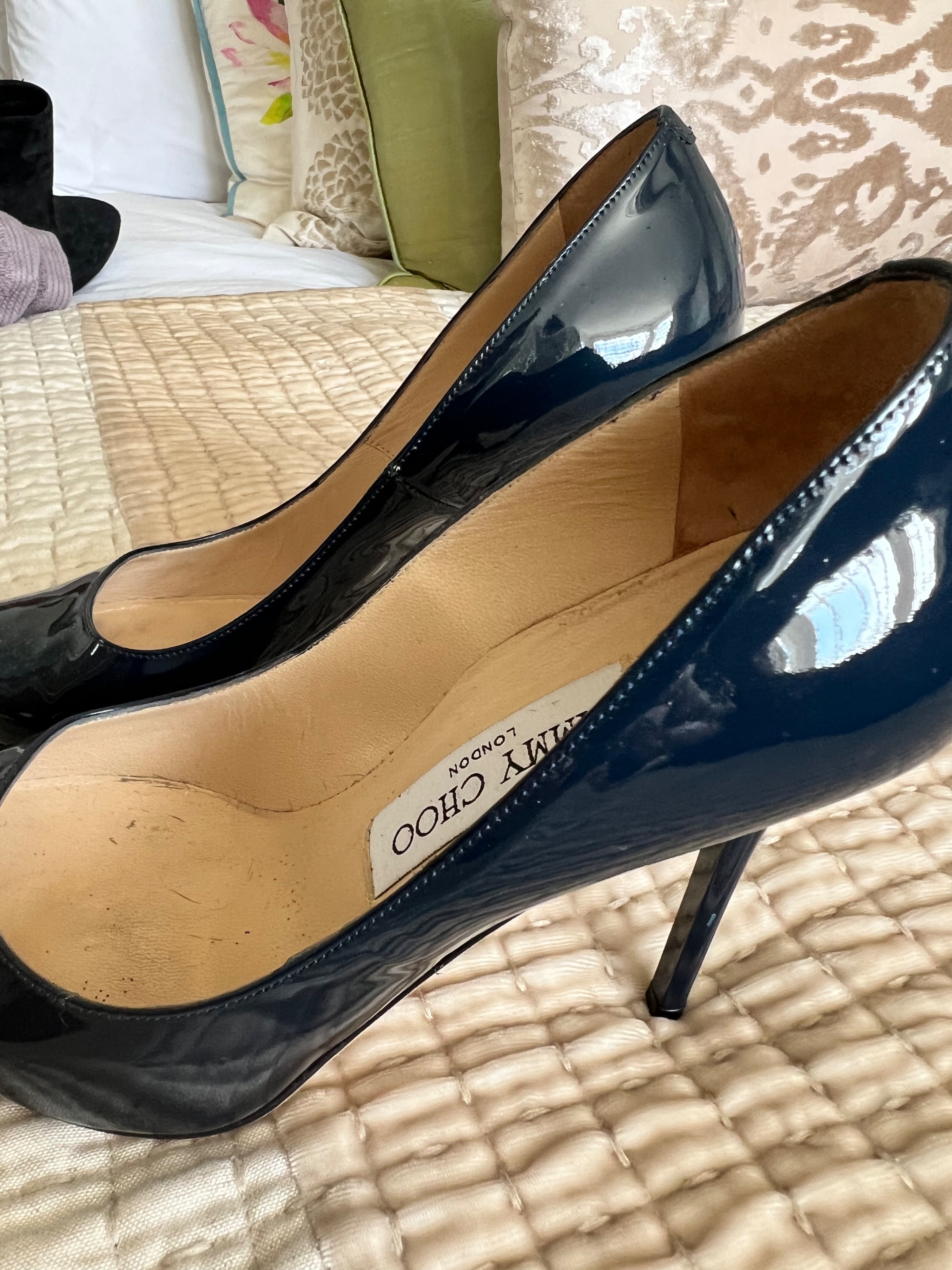 Preowned Jimmy Choo Navy Patent 100mm Pumps Size 365 Blue leather