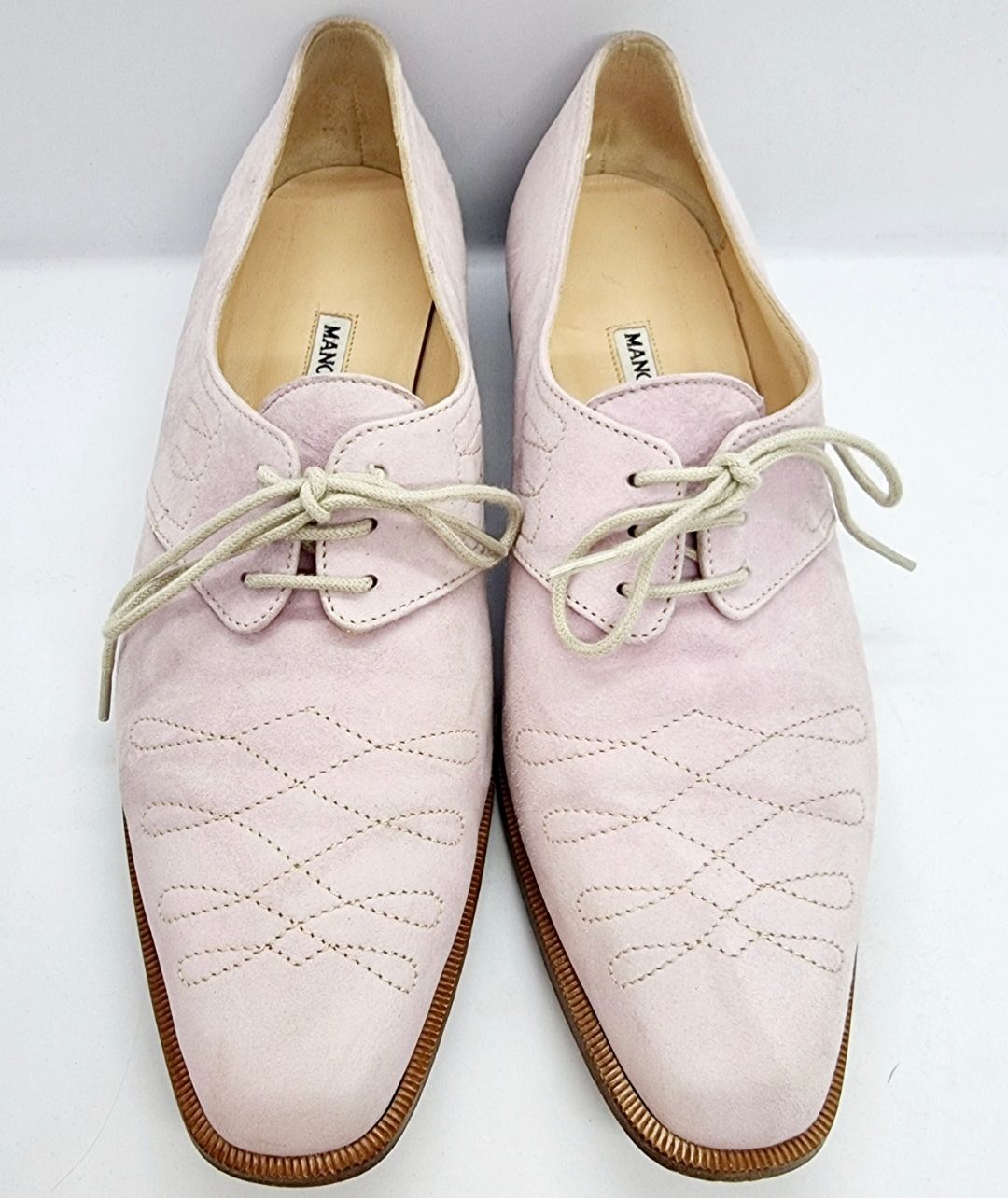 Preowned Manolo Blahnik Pink suede embroidered Derby shoes Size 39 Light pink