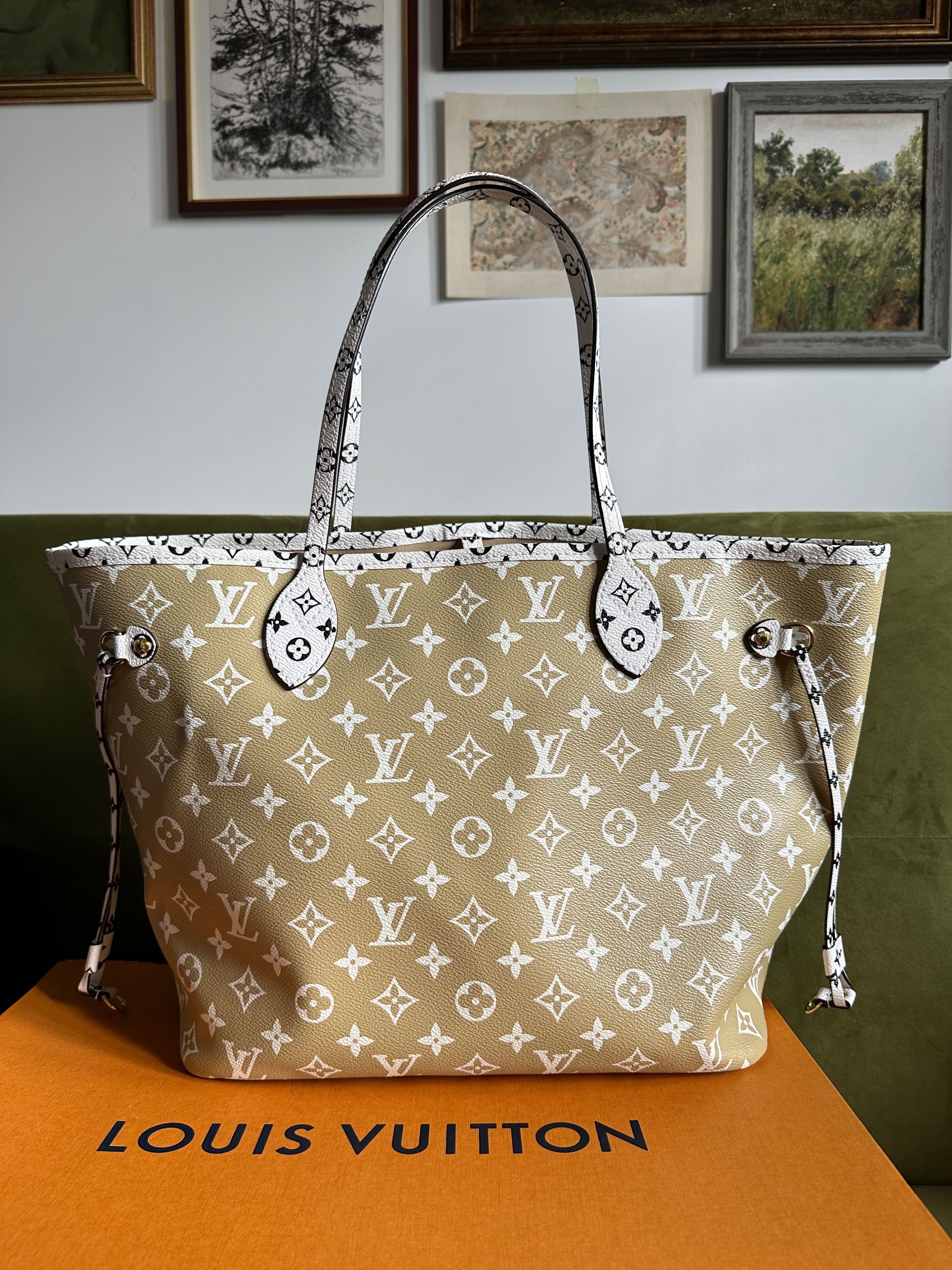 Preowned Louis Vuitton Khaki and Beige Neverfull MM Multicolour canvas