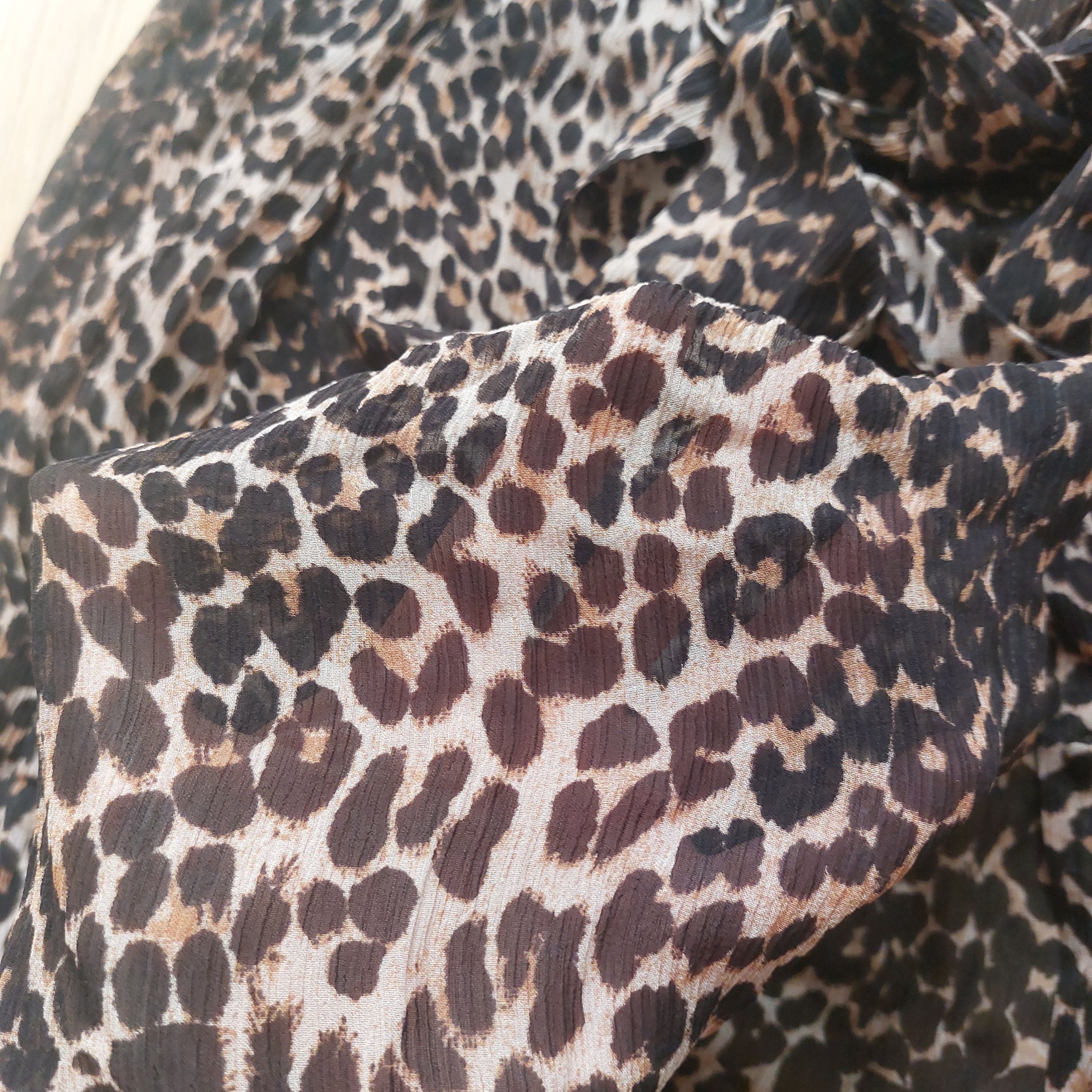 Preowned Paige Cleobelle Leopard Printed Silk Blouse Size S brown