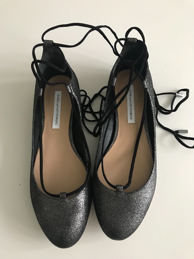 DVF Metallic Lace-Up Ballerinas Size 38 Grey leather