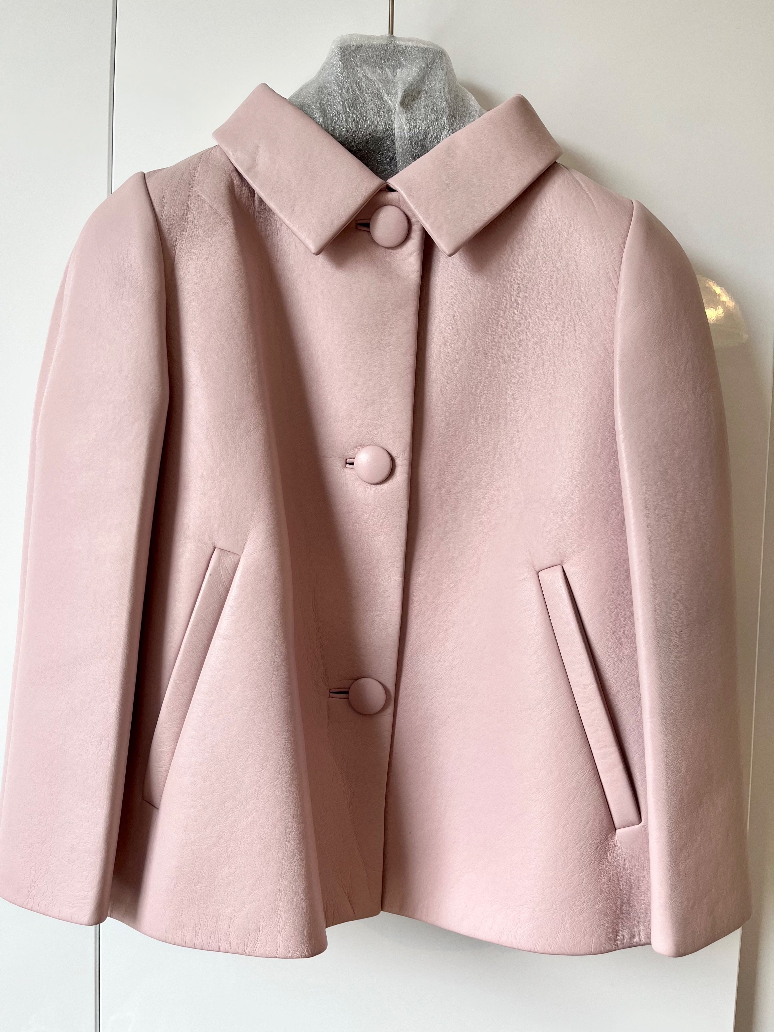 Prada Pale pink cropped leather jacket Size XXS