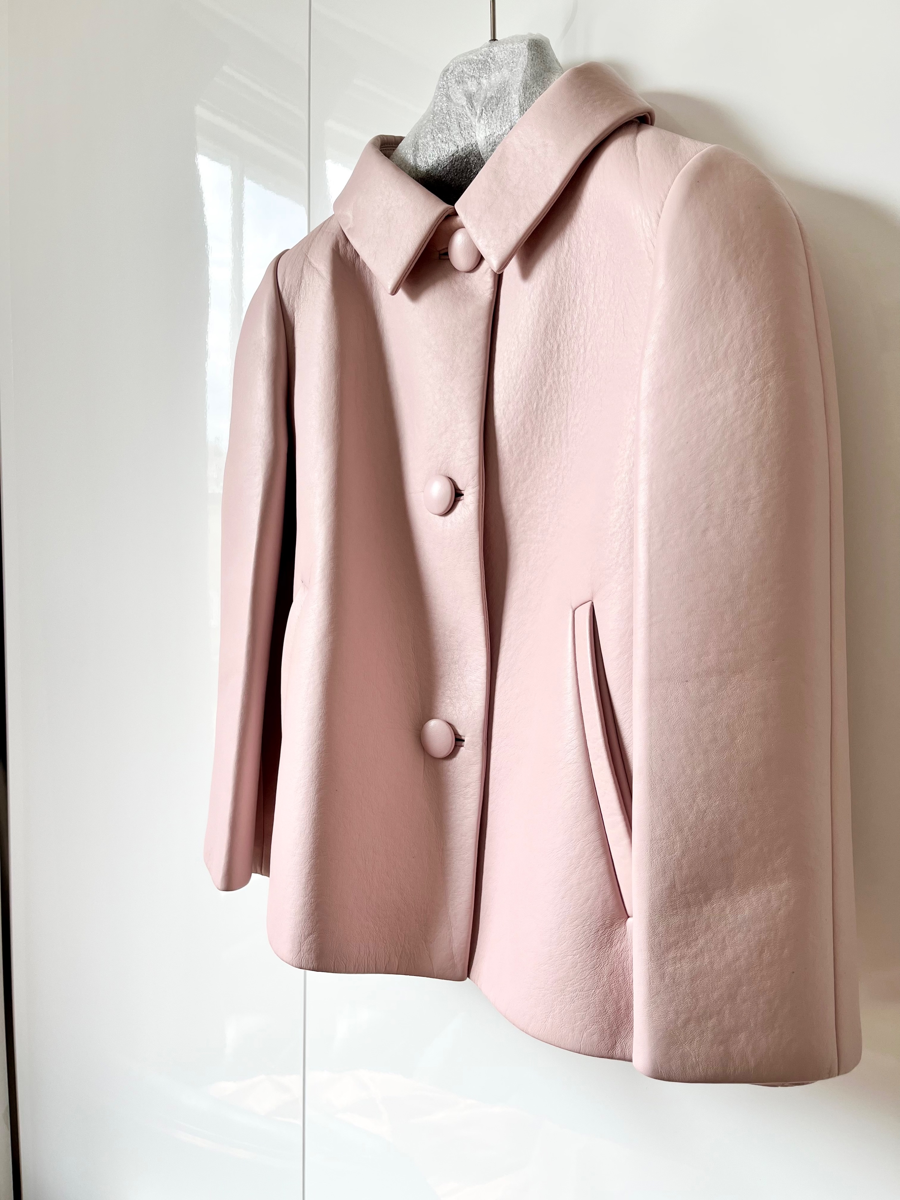 Prada Pale pink cropped leather jacket Size XXS