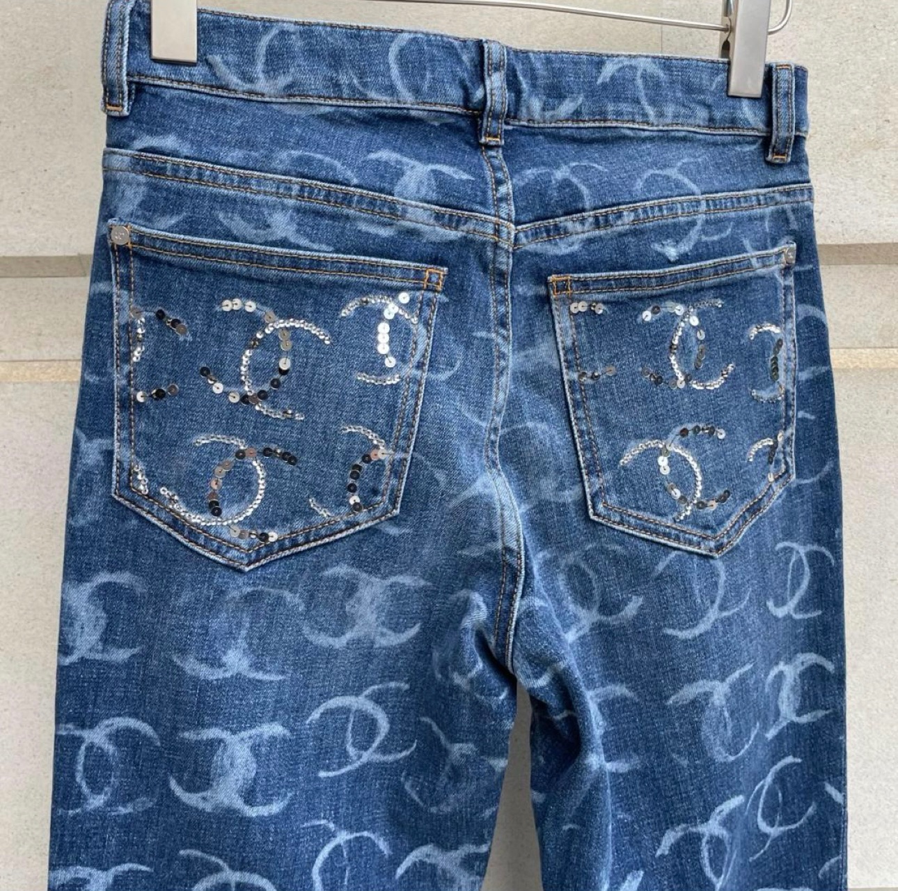 Chanel CC Logo 2023 Iconic Jeans Size S blue denim