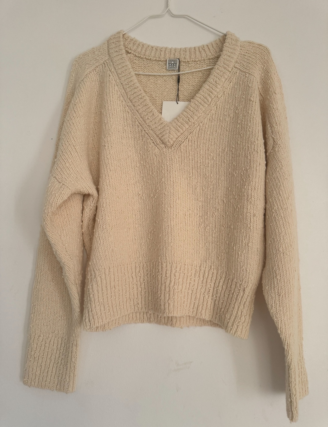 Toteme Cream Textured V-Neck Jumper Size 38 Natural organic wool