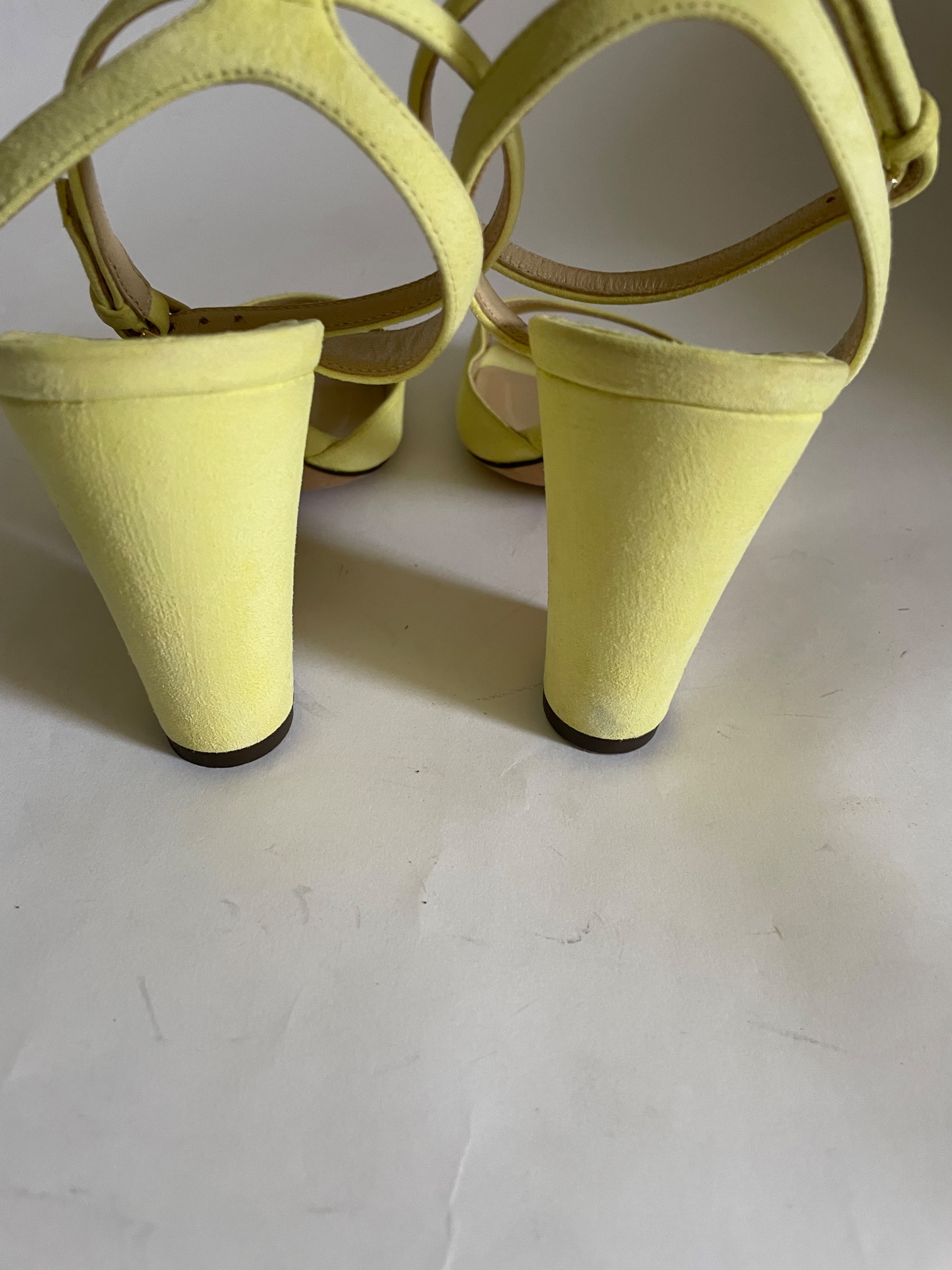 Preowned Jimmy Choo Miranda 85 Pale Yellow Suede Block Heel Sandals Size 37