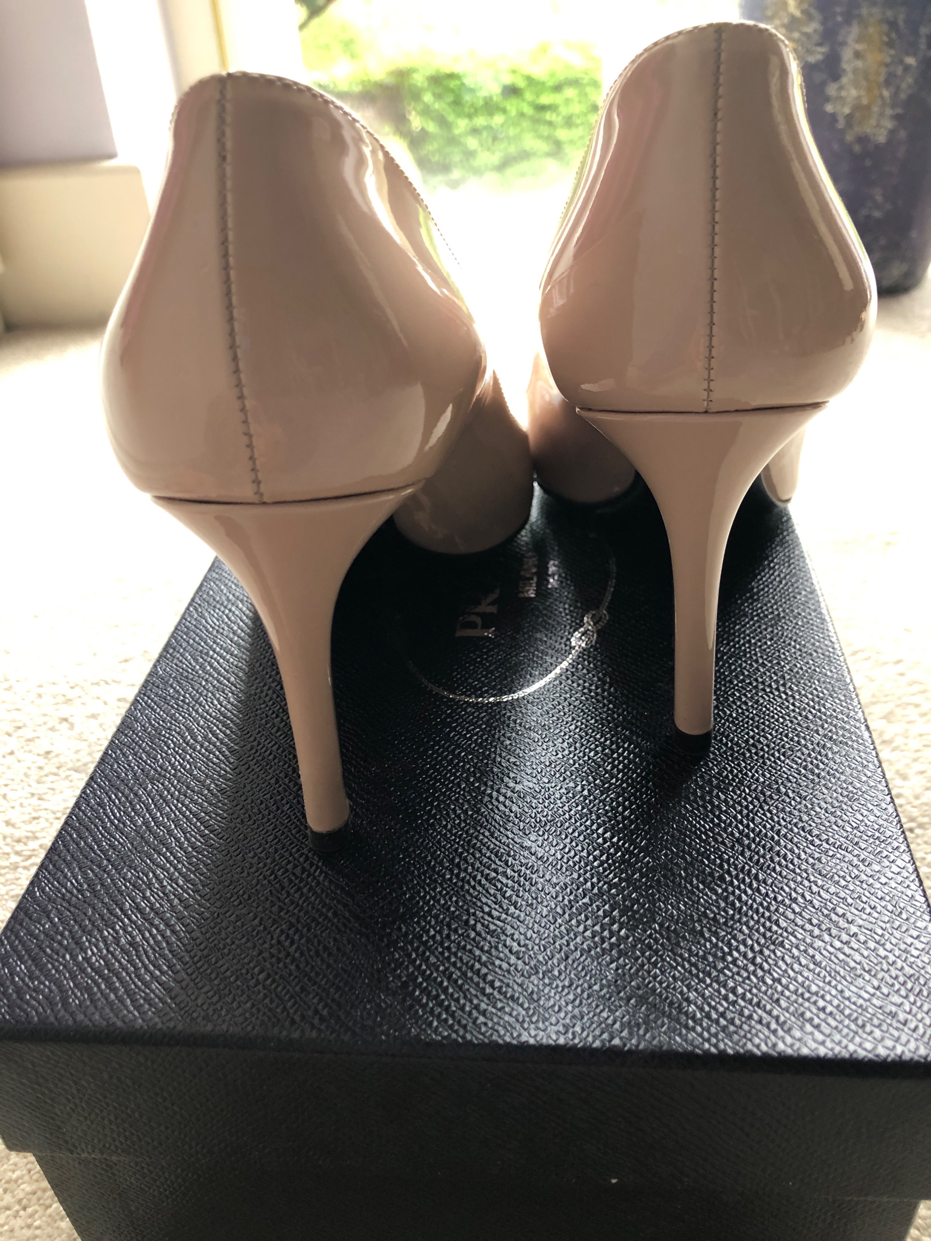 Preowned Prada Nude Patent Leather Stiletto Heels Size 37 Beige