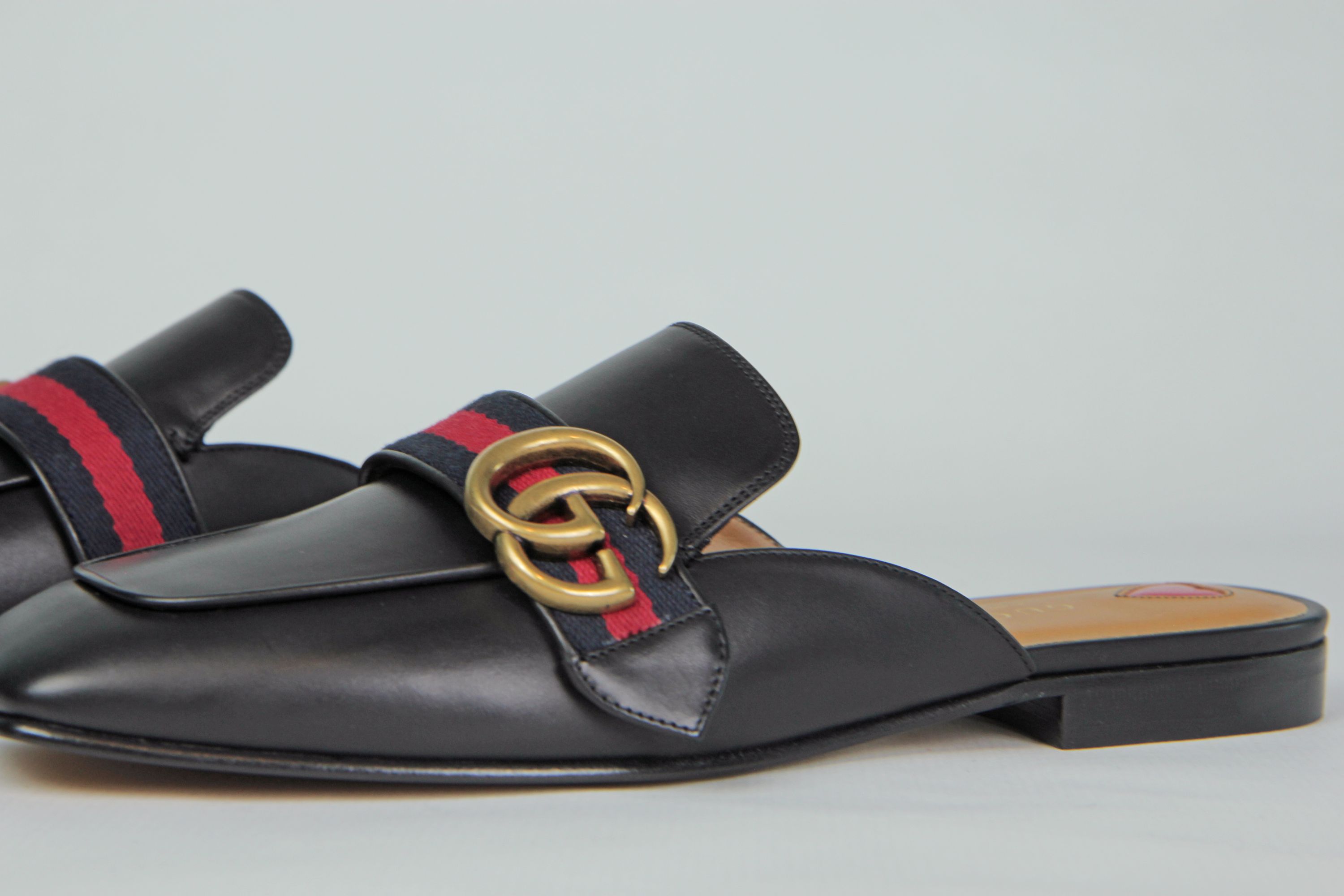 Gucci Black Leather Peyton Square-Toe Mules Size 38