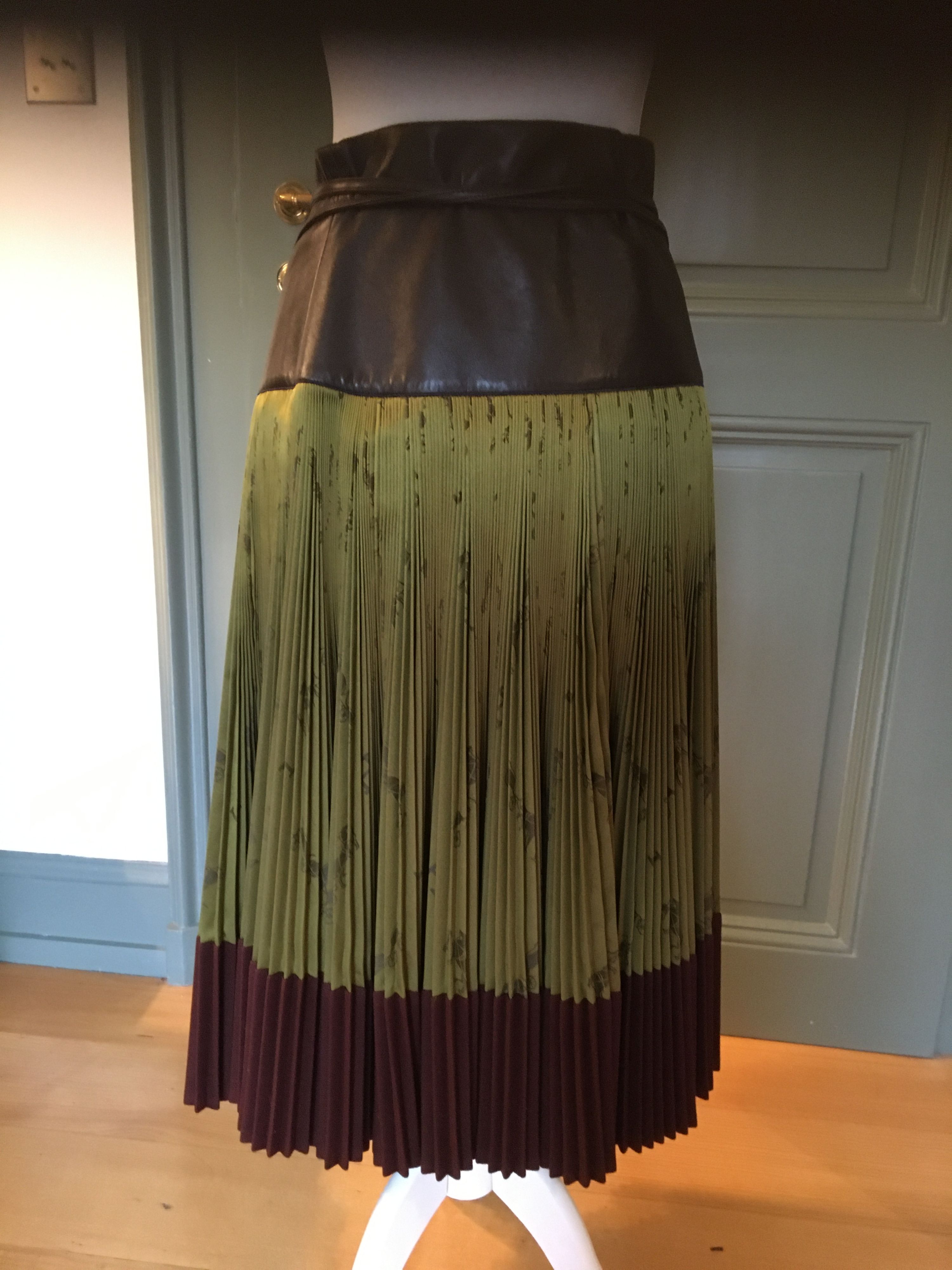 Preowned Hermes Plisse Silk  Leather Midi Skirt Size S green and burgundy