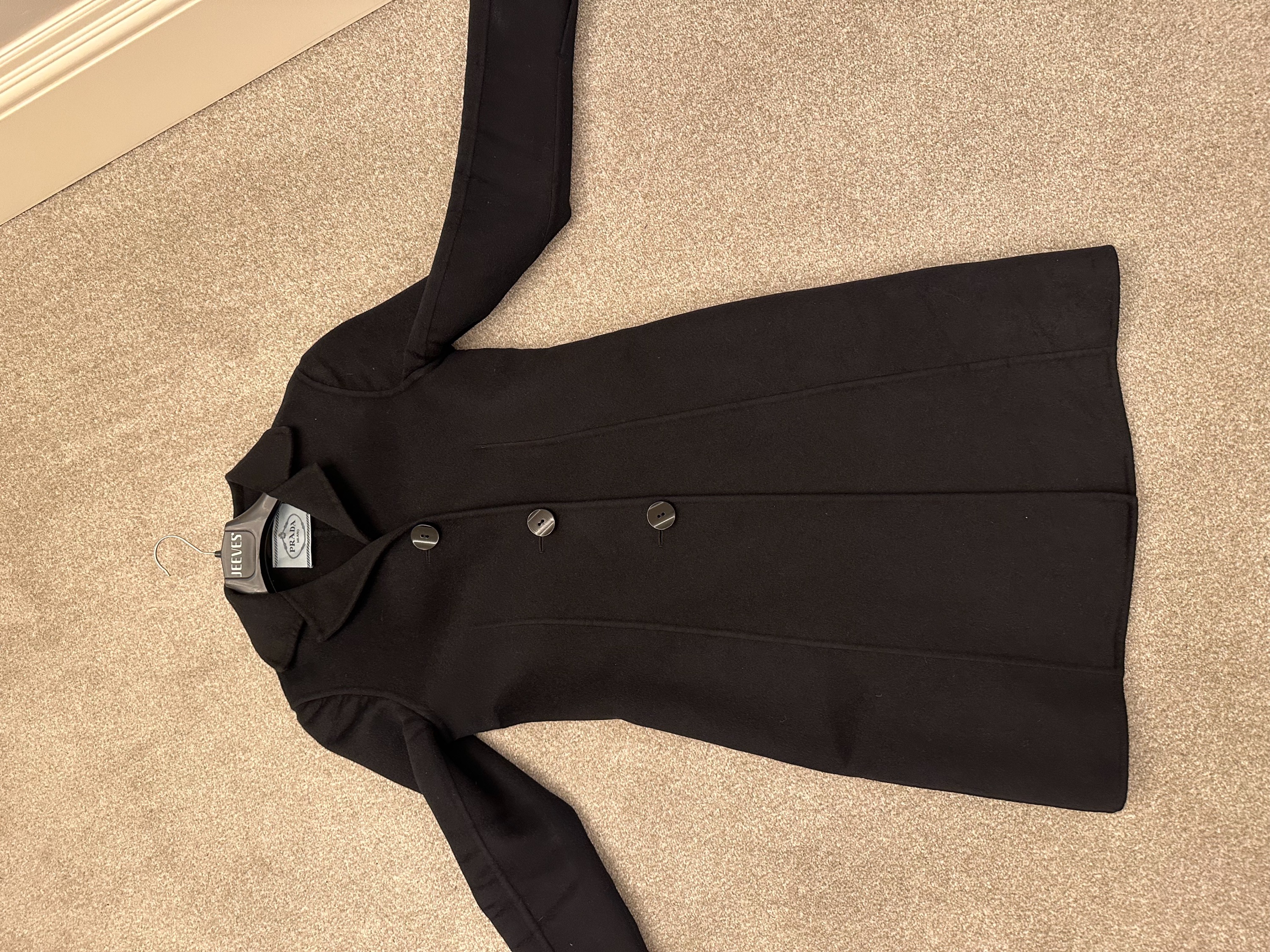 Preowned Prada Black Wool  Cashmere Coat Size 40