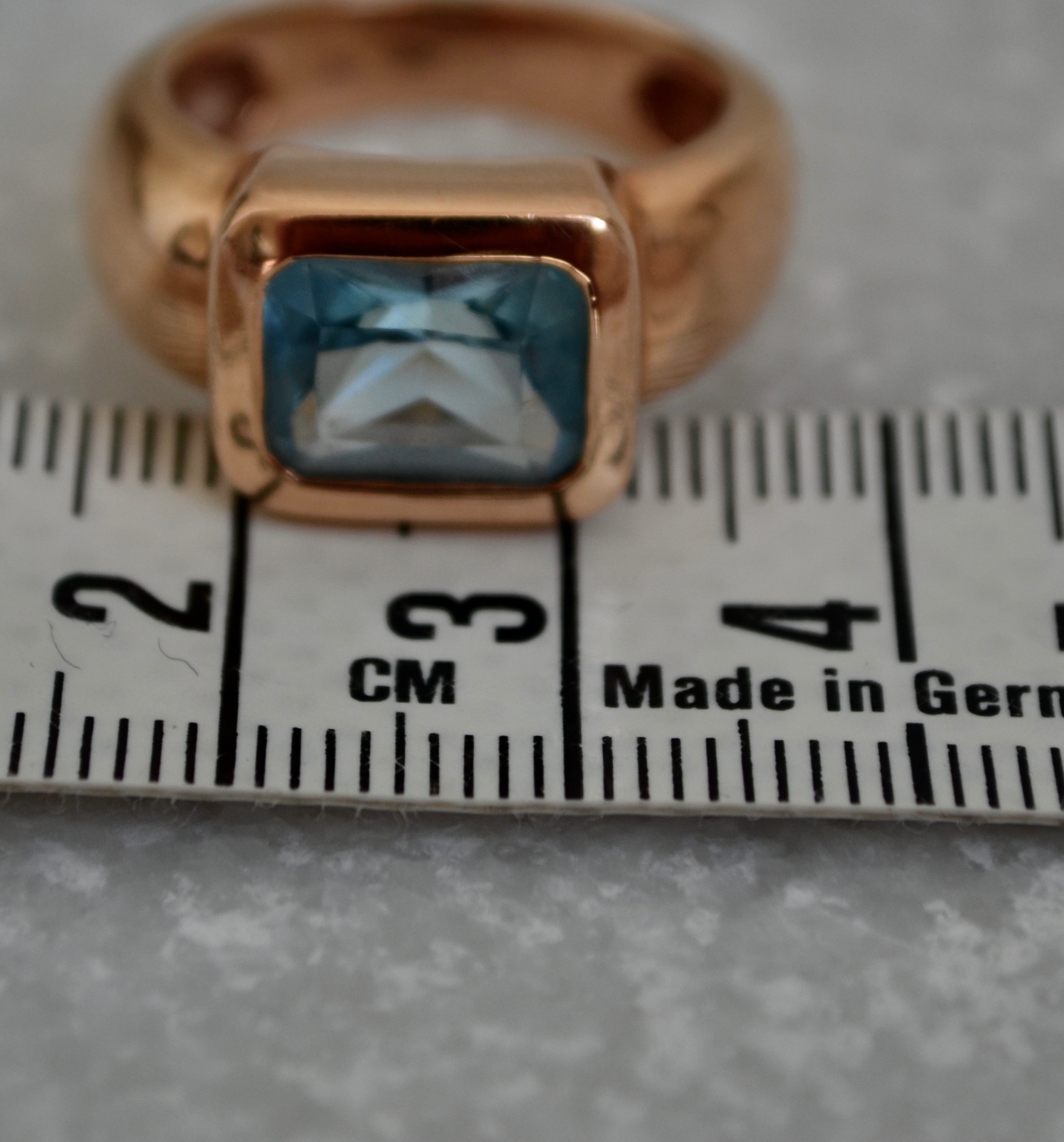 Preowned Vintage Blue Topaz Rose Gold Cocktail Ring - Size 54 rose gold blue