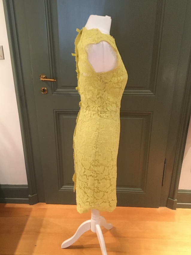 Preowned Valentino Yellow Lace Sleeveless Fitted Dress Size XS cotton