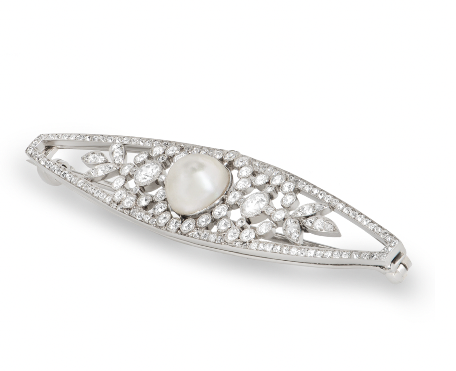 Preowned platinum diamond  pearl brooch White