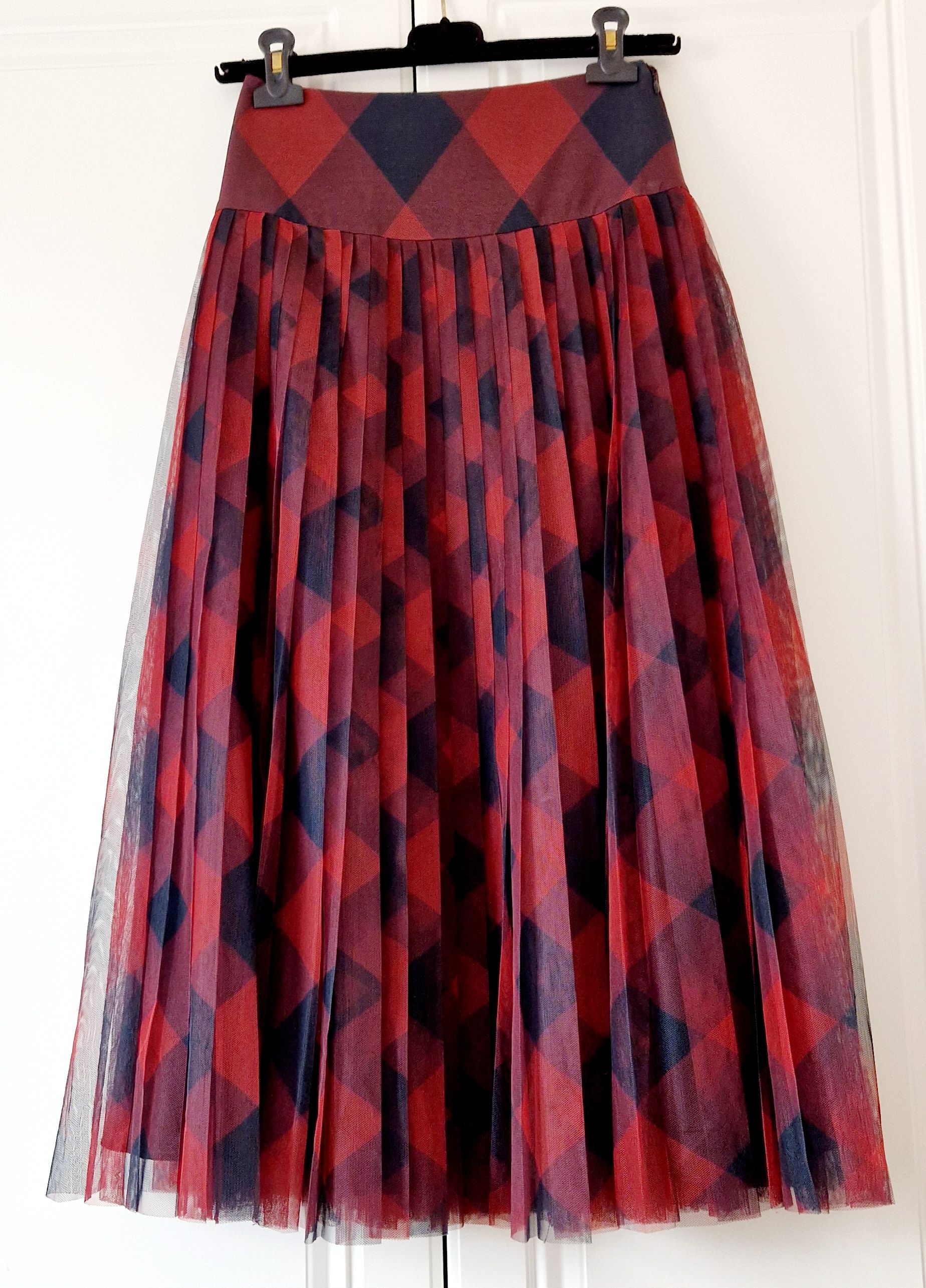 Preowned Dior Fantaisie Rouge pleated Midi Skirt Size XS Red silk