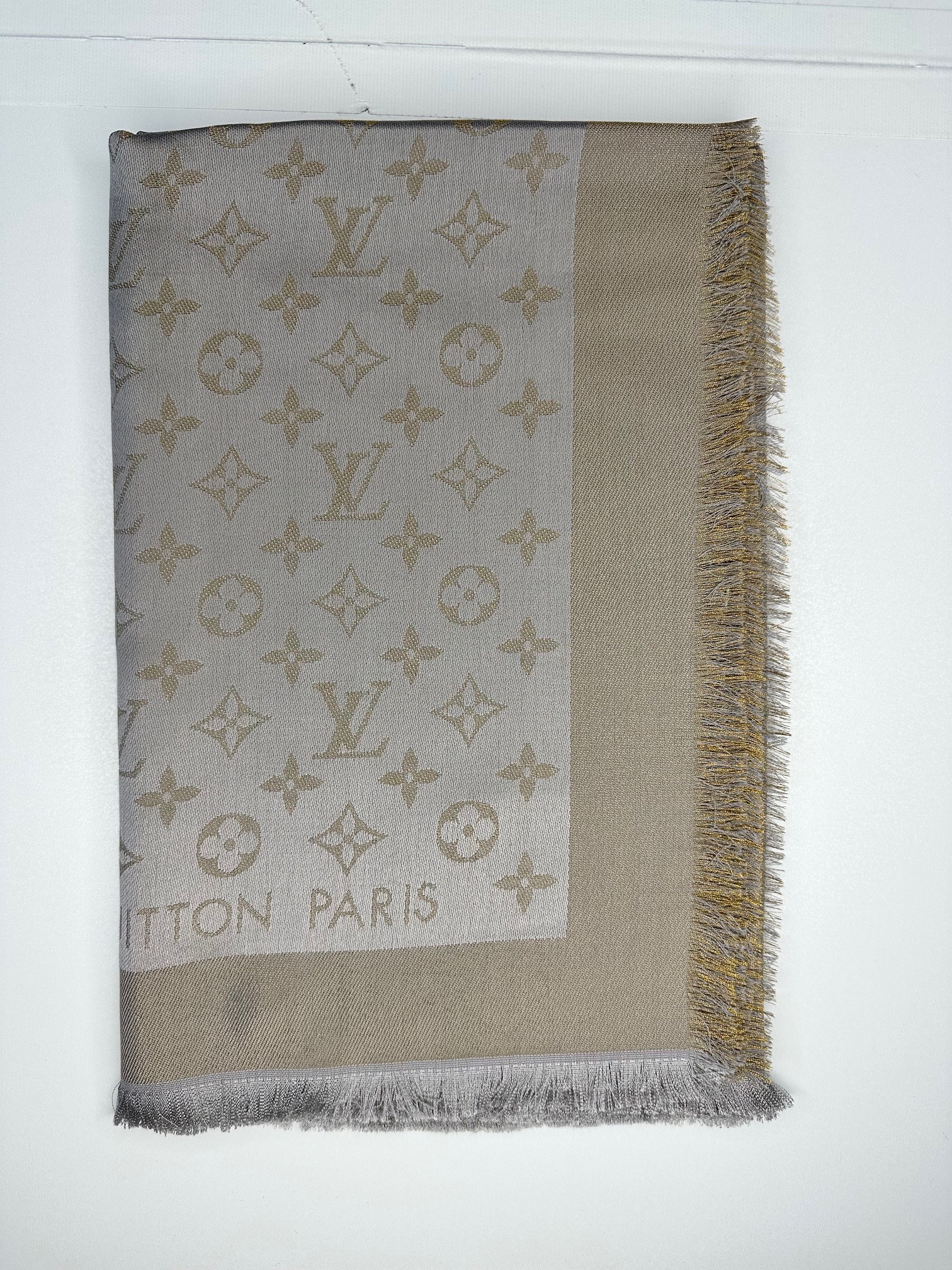 Louis Vuitton Beige Monogram Silk Blend Shawl silk/viscose/wool