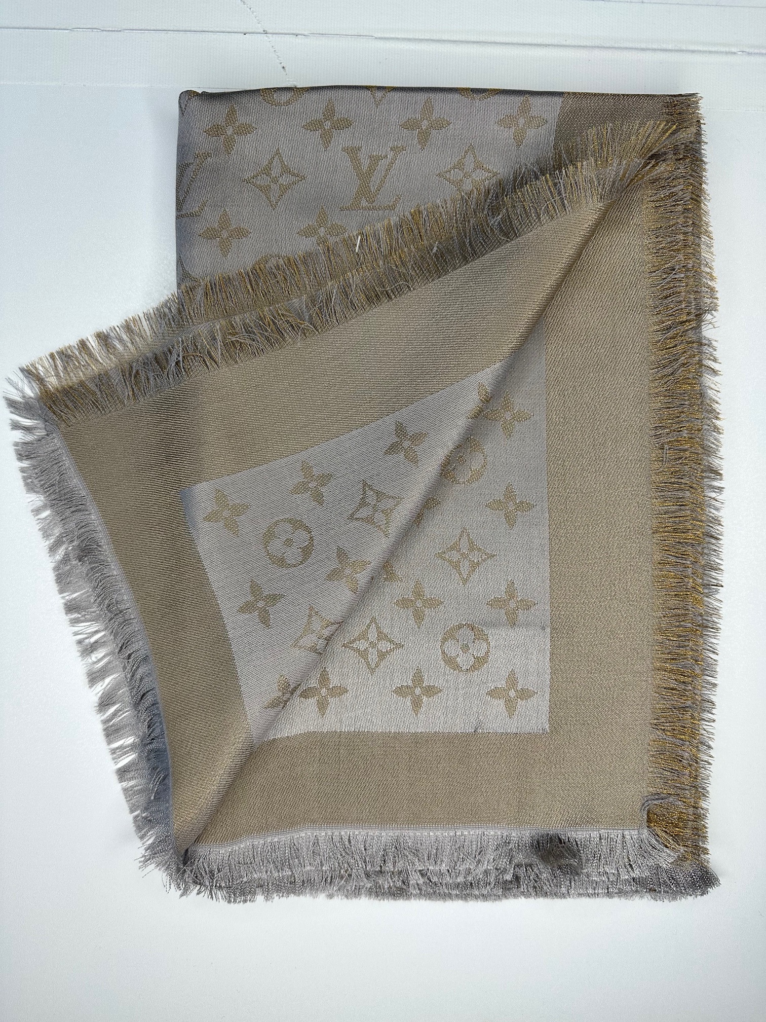 Louis Vuitton Beige Monogram Silk Blend Shawl silk/viscose/wool