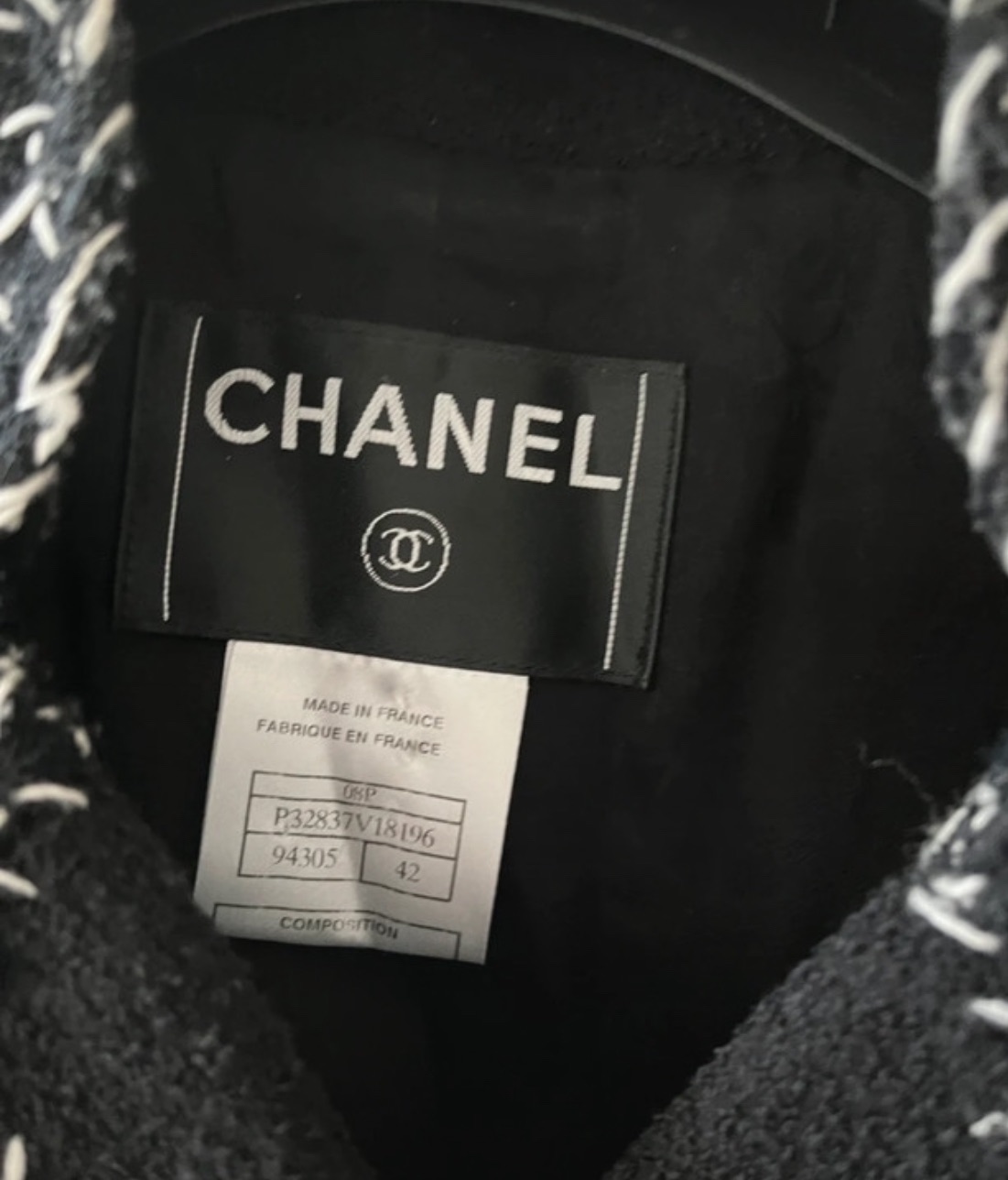 Preowned Chanel Black Single Breasted Tweed Jacket with Contrast Trim Size M cotton tweed